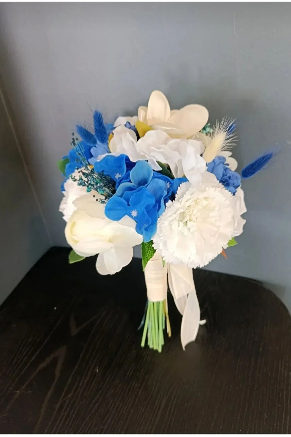 Lacivert Mavi Gelin Çiçeği, Gelin buketi ,şakayık manolya Mavi