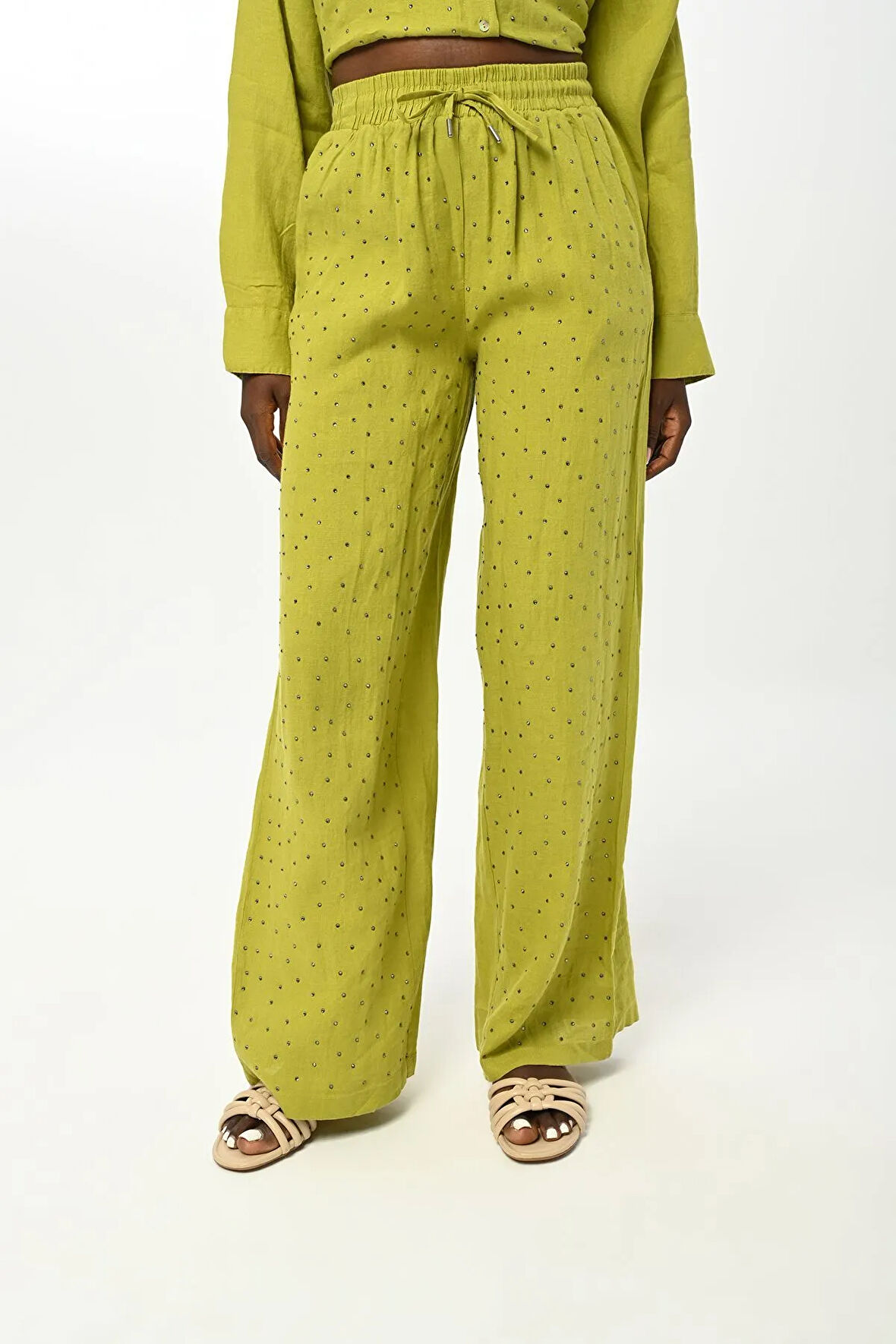 KADIN BELİ LASTİKLİ BOL PAÇA ÖNÜ TAŞ İŞLEMELİ KETEN PANTOLON