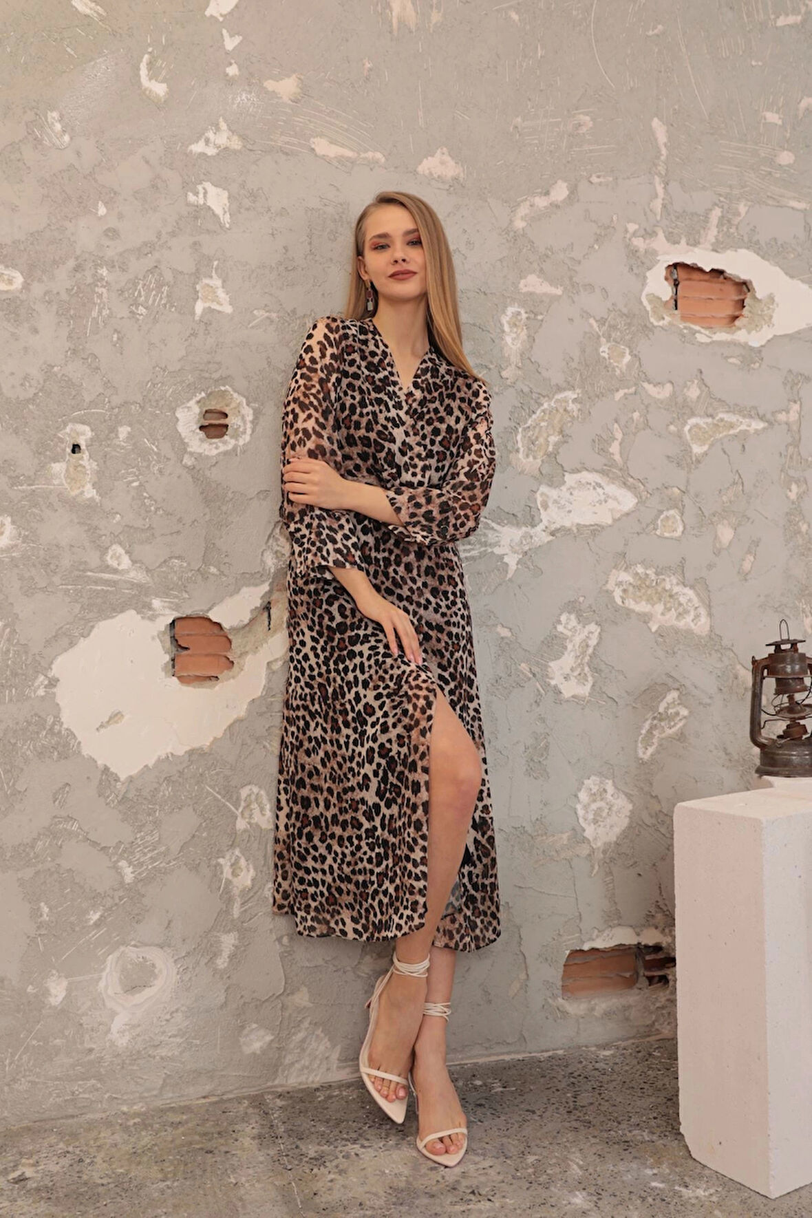 Şifon Kumaş Leopar Desen Kadın Elbise-Kahve
