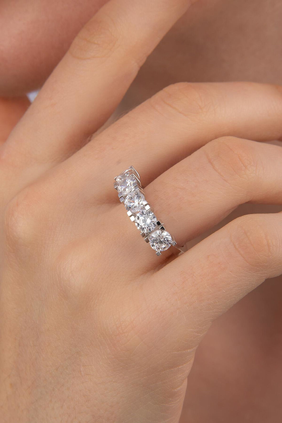 14 Ayar Altın Beştaş Yüzük 8