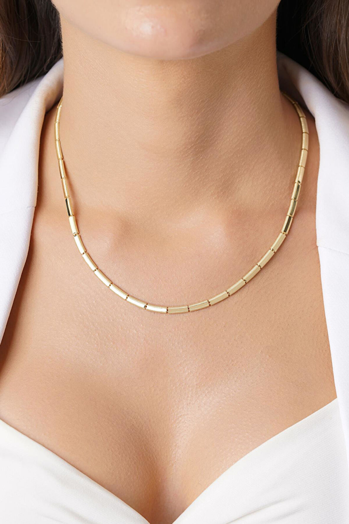 14 Ayar Altın Kalemli Ajda Kolye