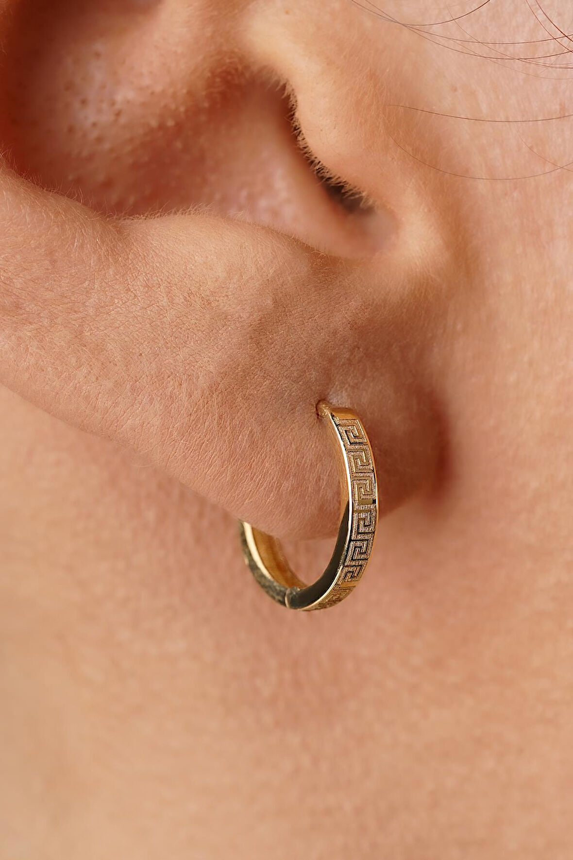 14 Ayar Altın Yunan Desenli Halka Küpe