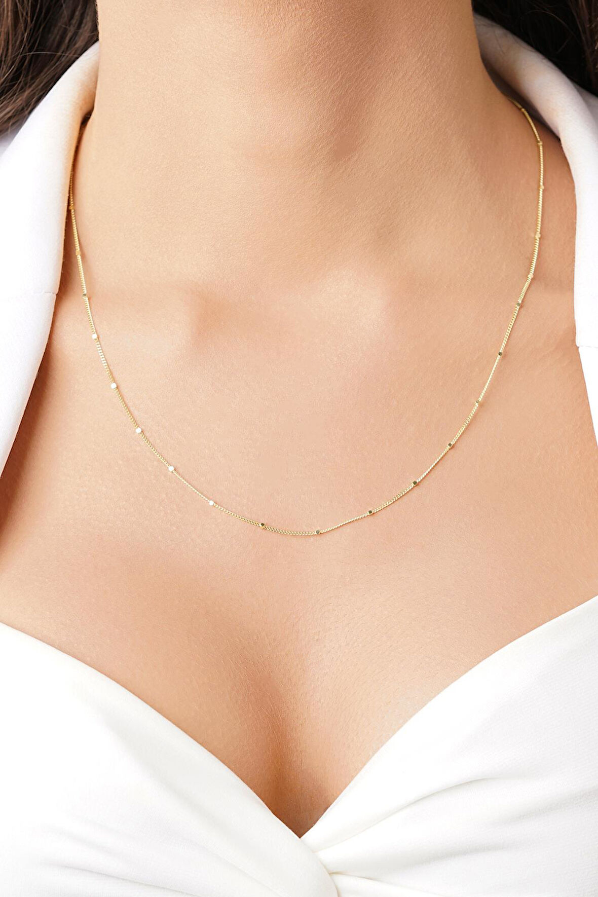 14 Ayar Altın Gurmet Zincirde Küp Detaylı Kolye