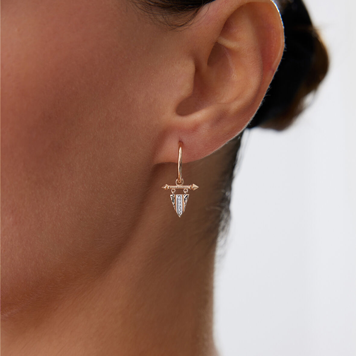 StarBoard Halka Sallantılı Küpe