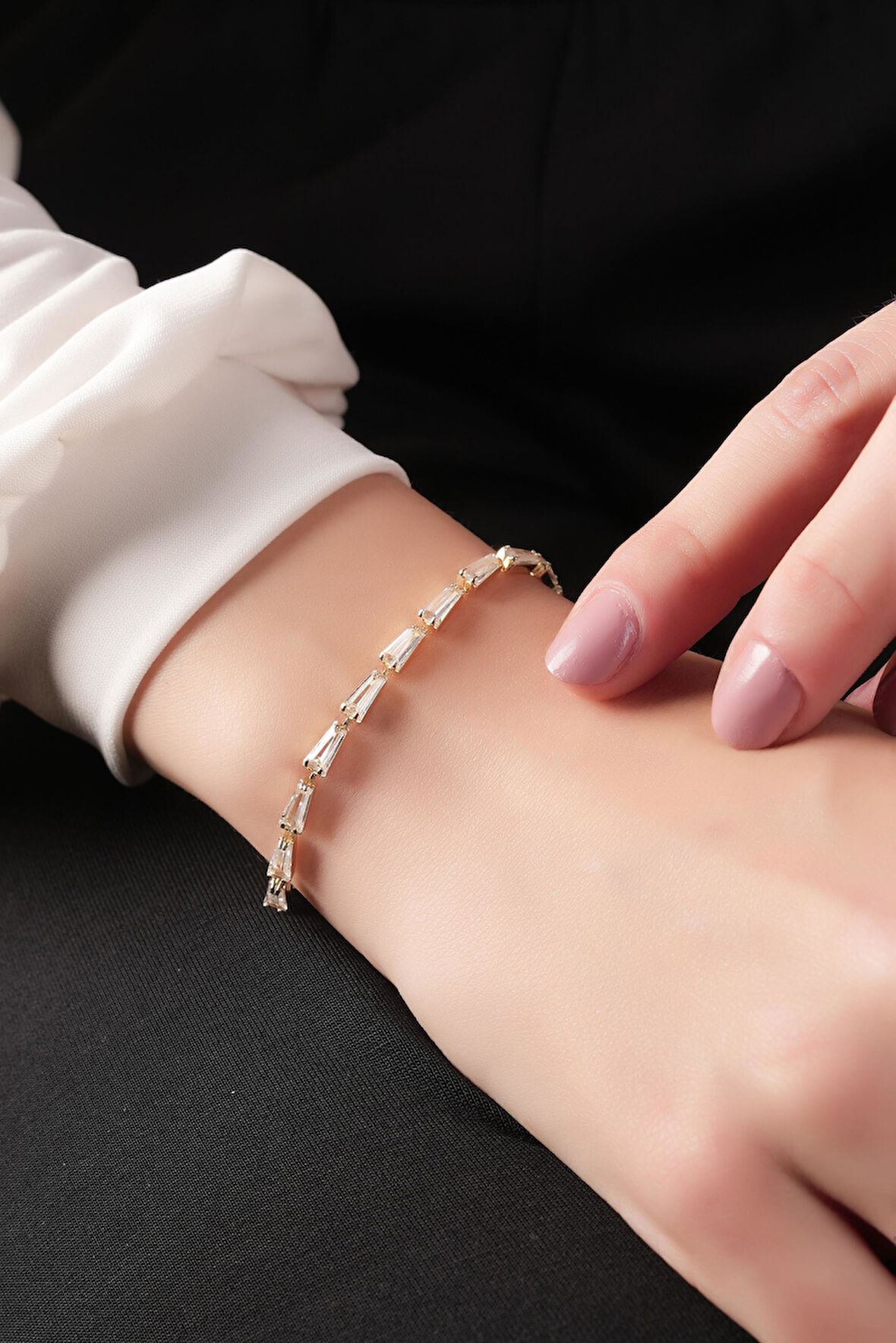 Premium İnce Baget Taş Bileklik 70850