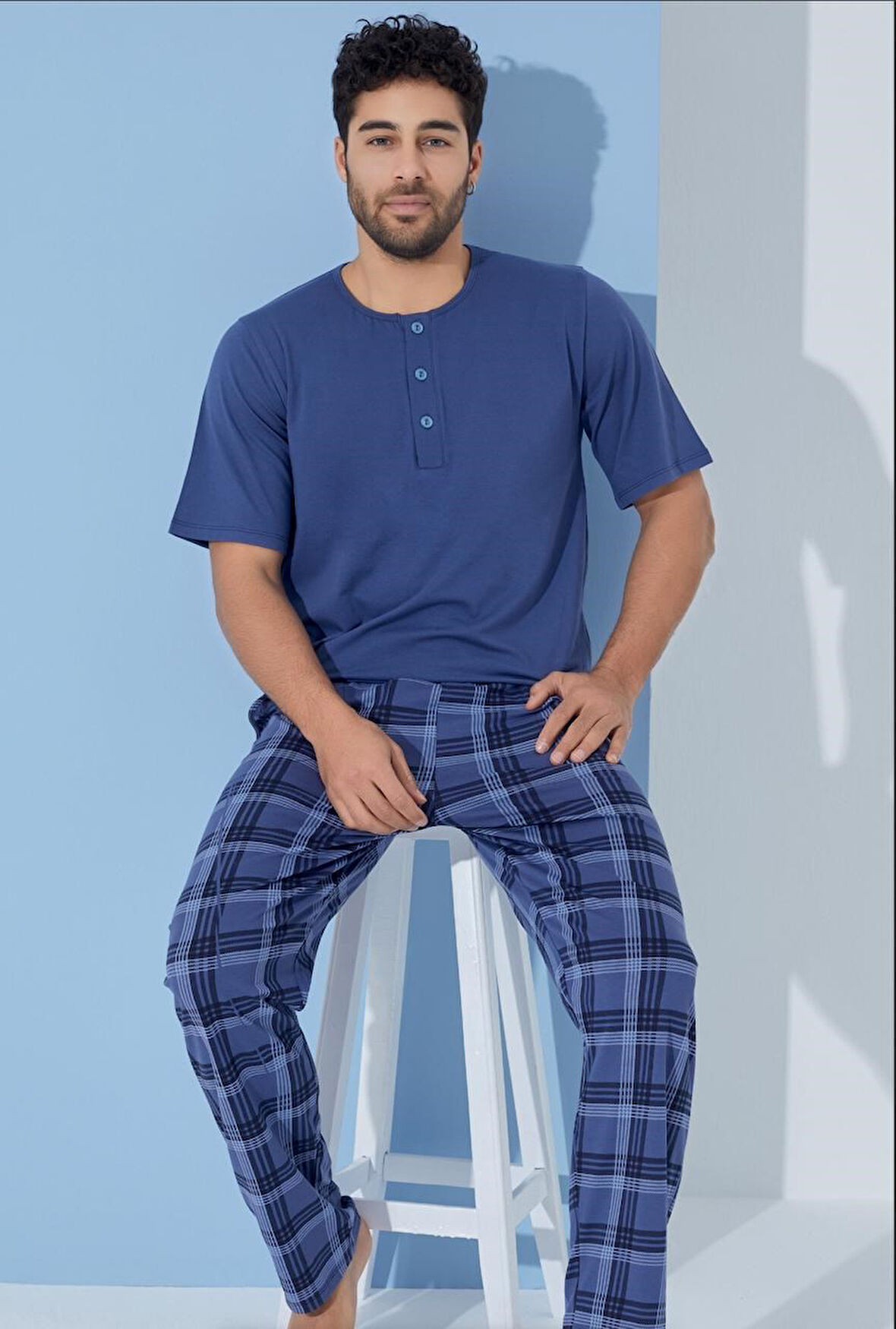 Erkek Bisiklet Yaka 3 Düğmeli Desenli Modal Kısa Kol Cepli Pijama Takımı