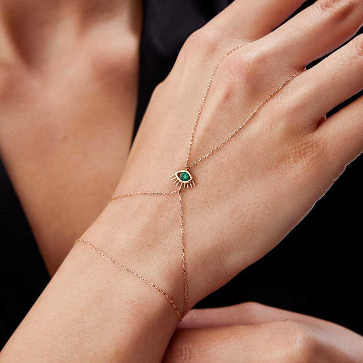 Yeşil Gözlü Şahmeran