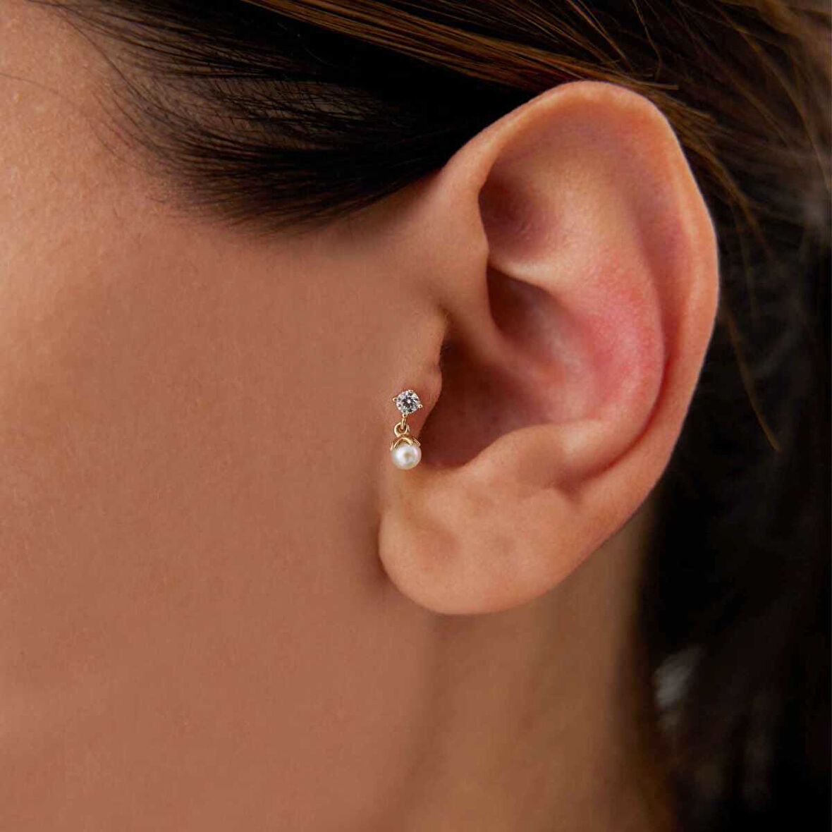 İnci Sallantılı Taşlı Tragus