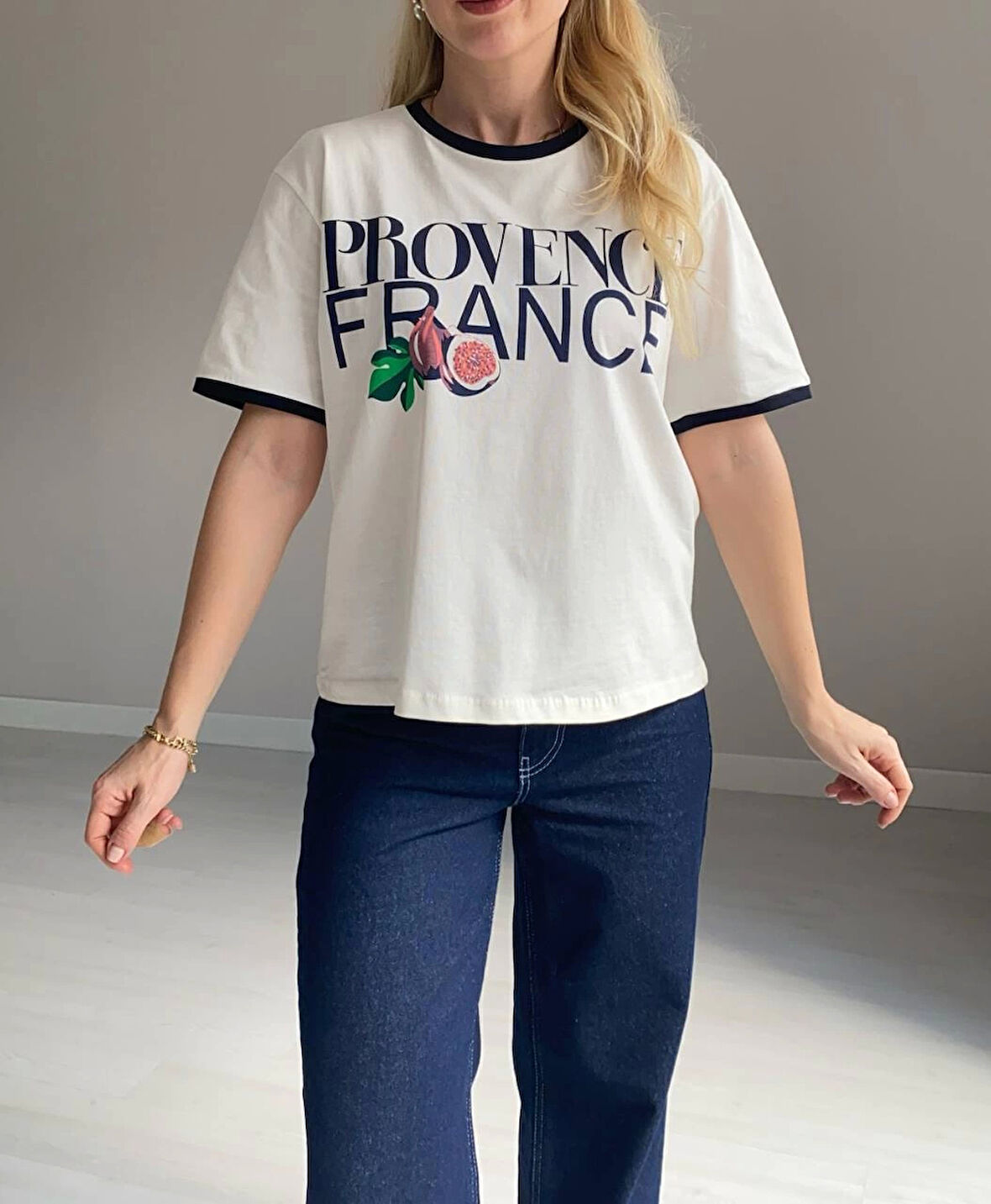 Provence France Baskılı Beyaz Kadın Tişört