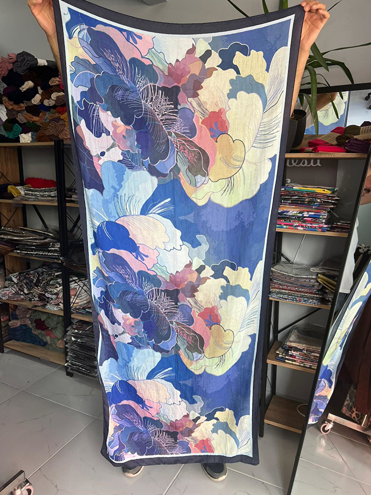 Aminenesil Modakaşmir Desenli Bambu Şal Saks Sarı Renk