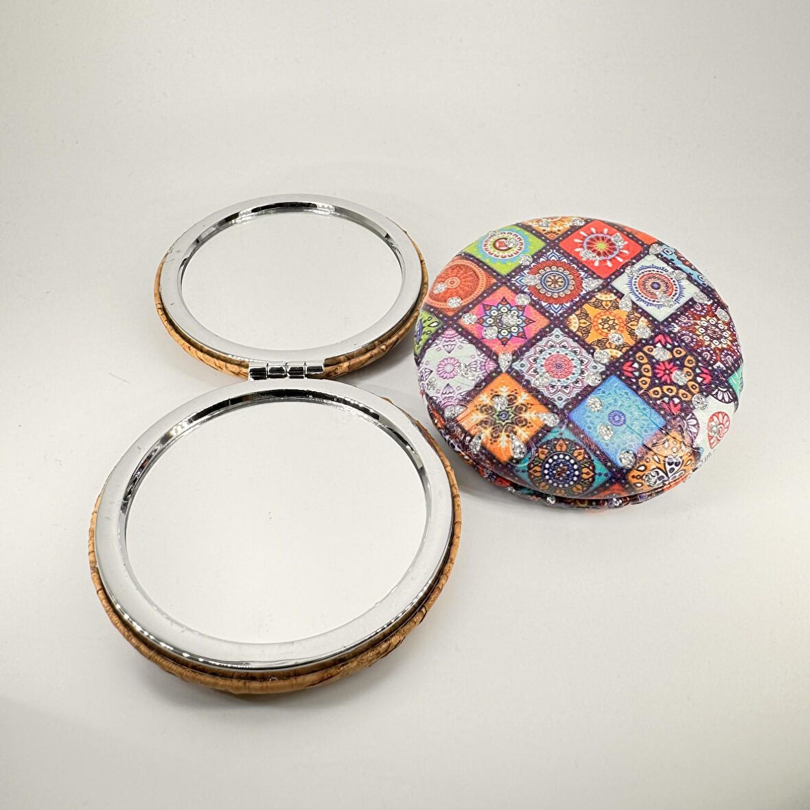 MORDİNO Patchwork Yuvarlak Cep Aynası