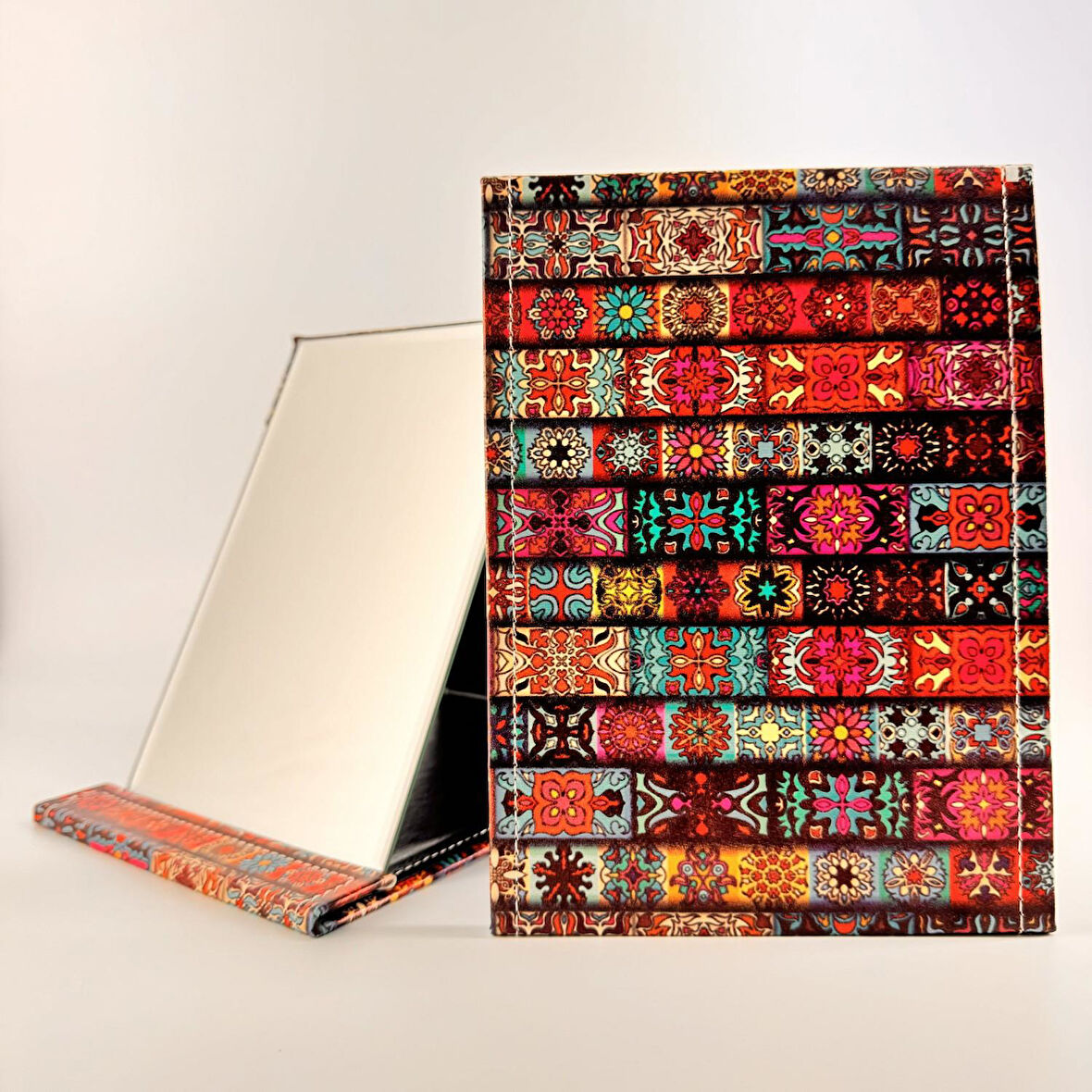MORDİNO Cilt Kapaklı 15x21 cm Orta Boy Masa Aynası 
