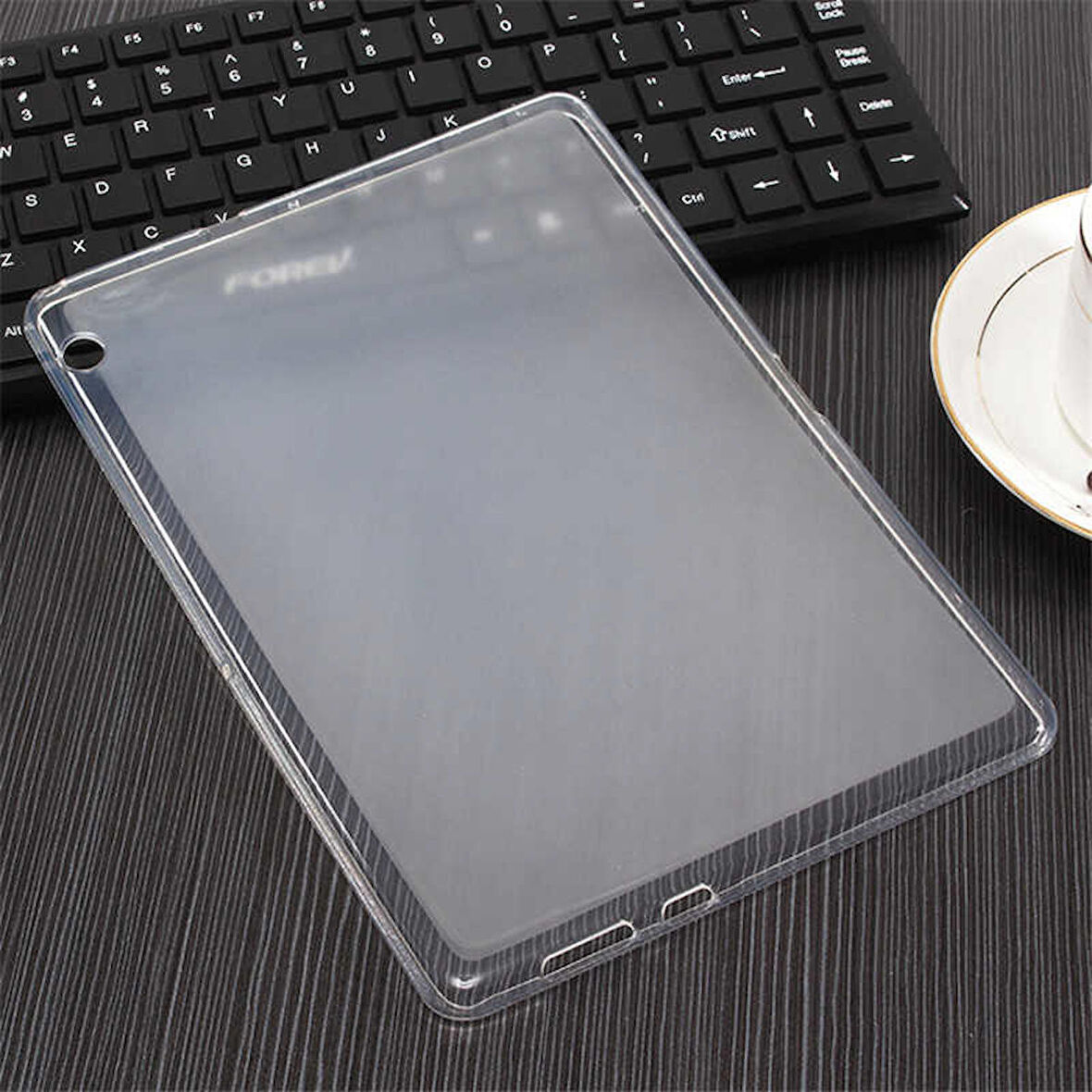 Huawei T5 10 inç Uyumlu Tablet Kılıfı Şeffaf Süper Silikon Kapak Renksiz