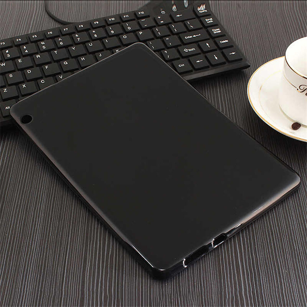 Huawei T5 10 inç Uyumlu Tablet Kılıfı Şeffaf Süper Silikon Kapak Siyah