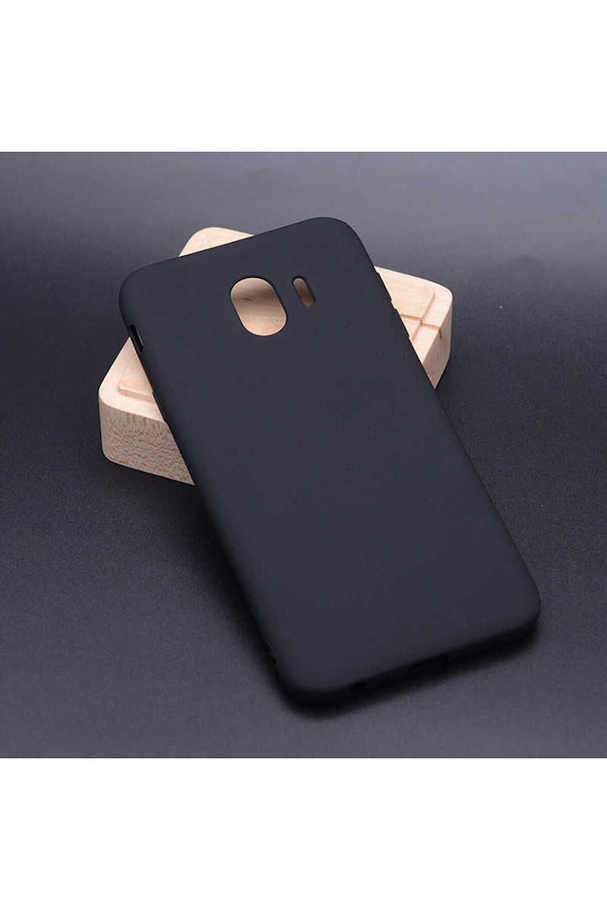 Samsung Galaxy J4 Uyumlu Kılıf Zore Premier Silikon Kapak Siyah