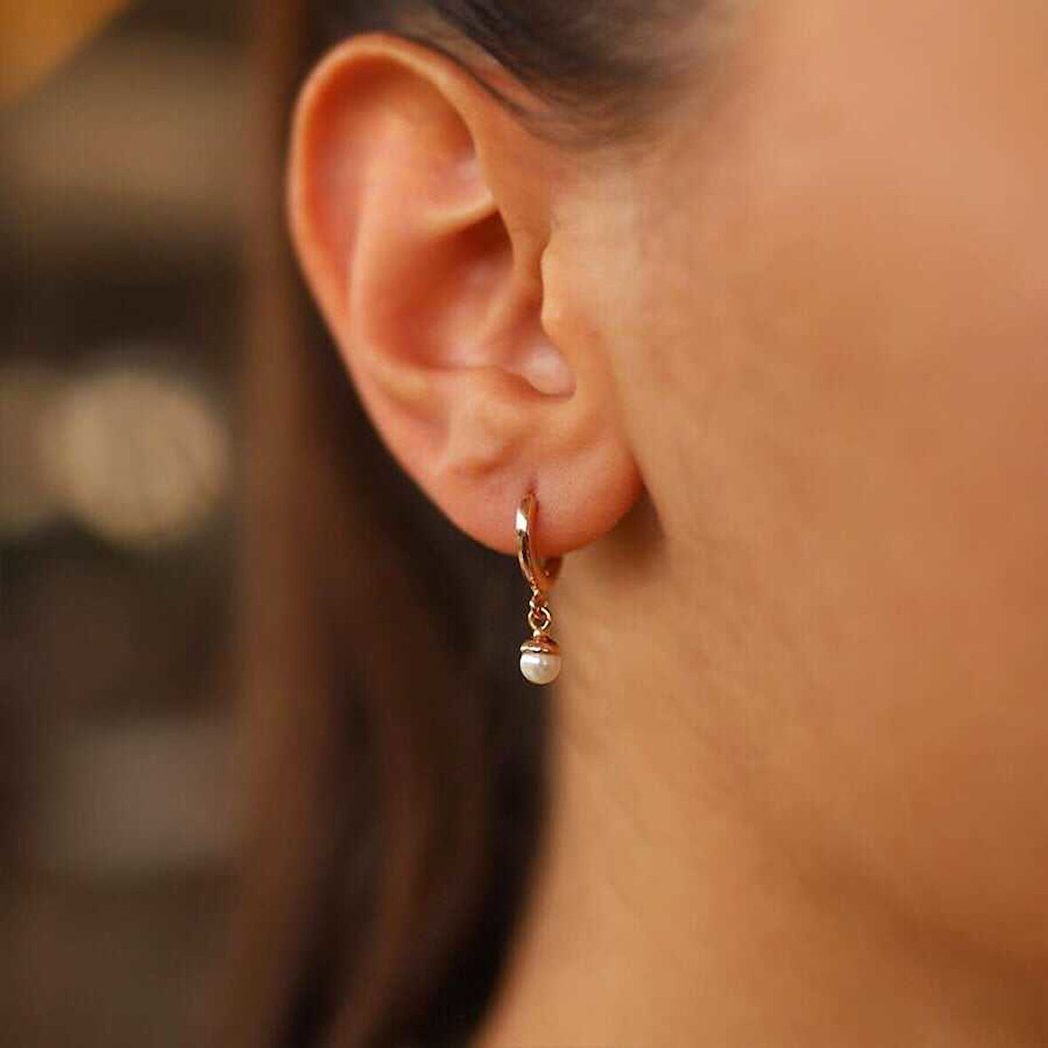 Halka Sallantılı İnci Küpe