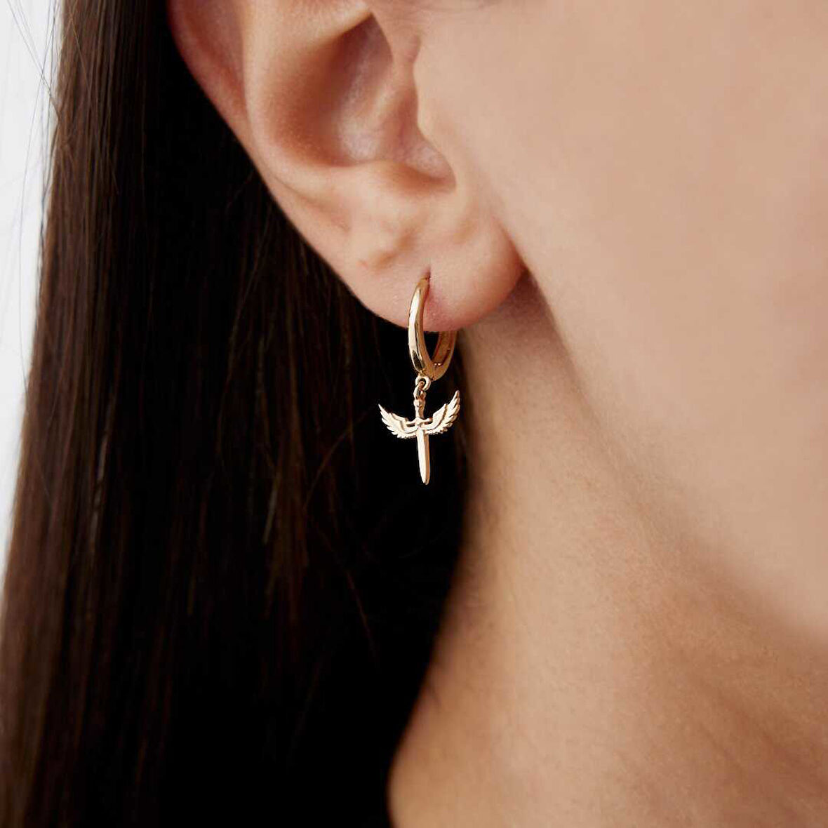 Kanatlı Kılıç Küpe