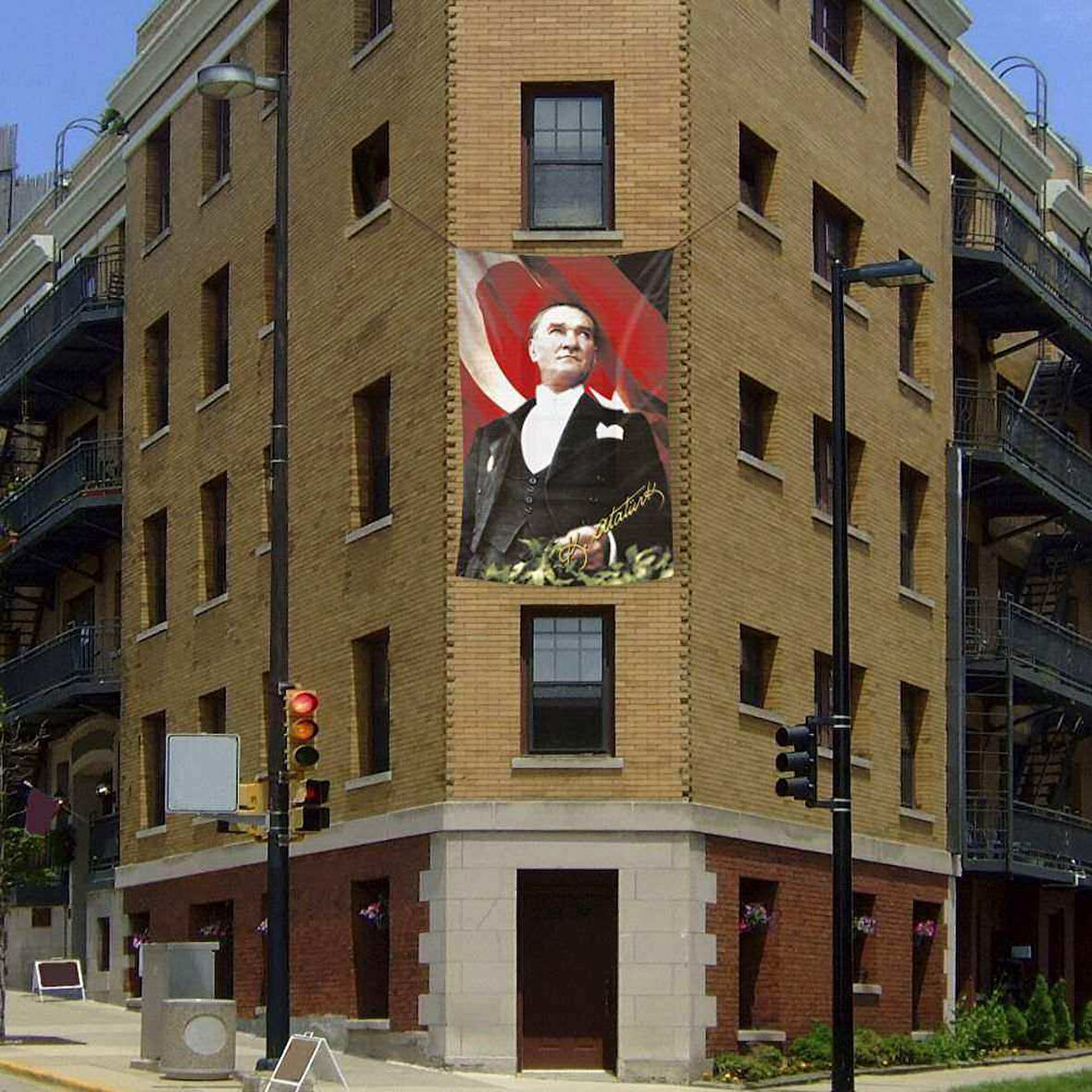 Sivil Mustafa Kemal Atatürk -ay Yıldız Dış Cephe Poster Bayrak - 200x300cm (2 X 3 Metre)