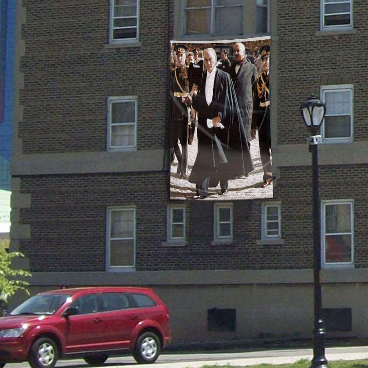 Pelerinli Mustafa Kemal Atatürk Poster Cephe Bayrağı- 3x4,5 Metre