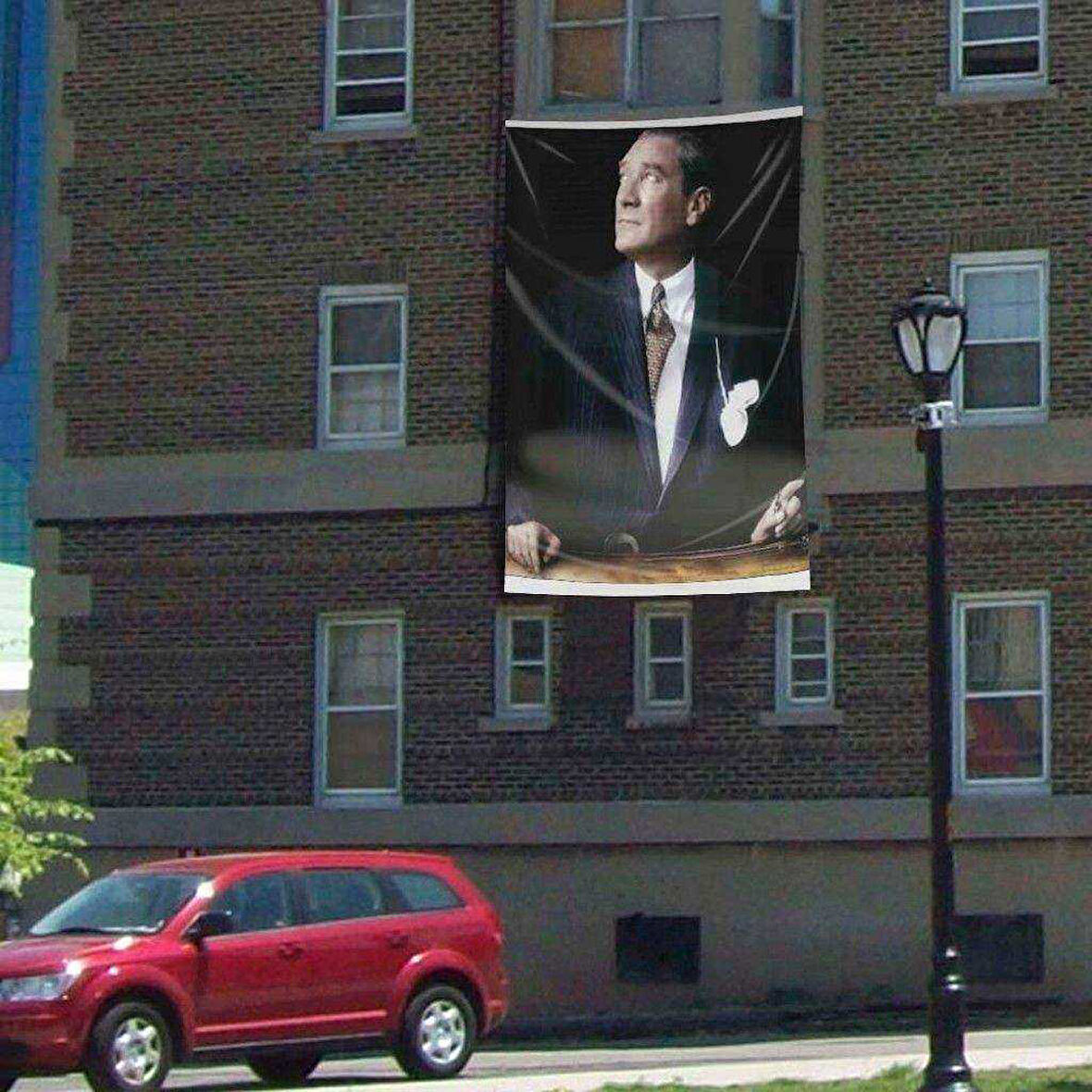 Göğe Bakan Sivil Mustafa Kemal Atatürk Poster Dış Cephe Bayrak-3x4,5metre