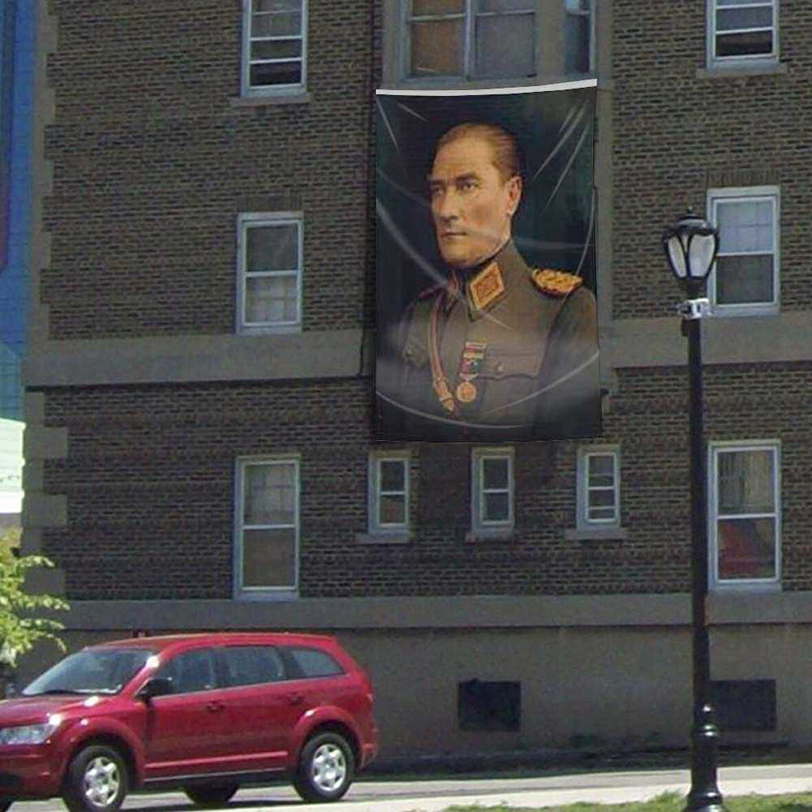 Üniformalı Mustafa Kemal Atatürk Poster Cephe Bayrak -300x450cm - 3x4,5 Metre