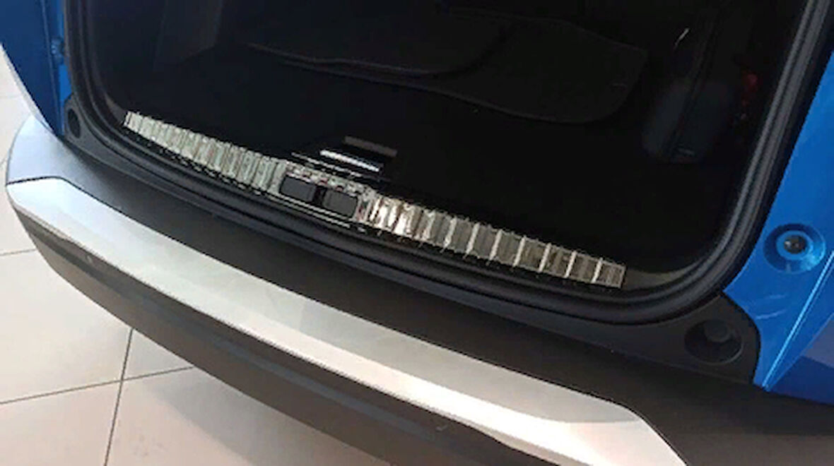 Peugeot 2008 Bagaj Eşik Koruma - Titanyum Siyah