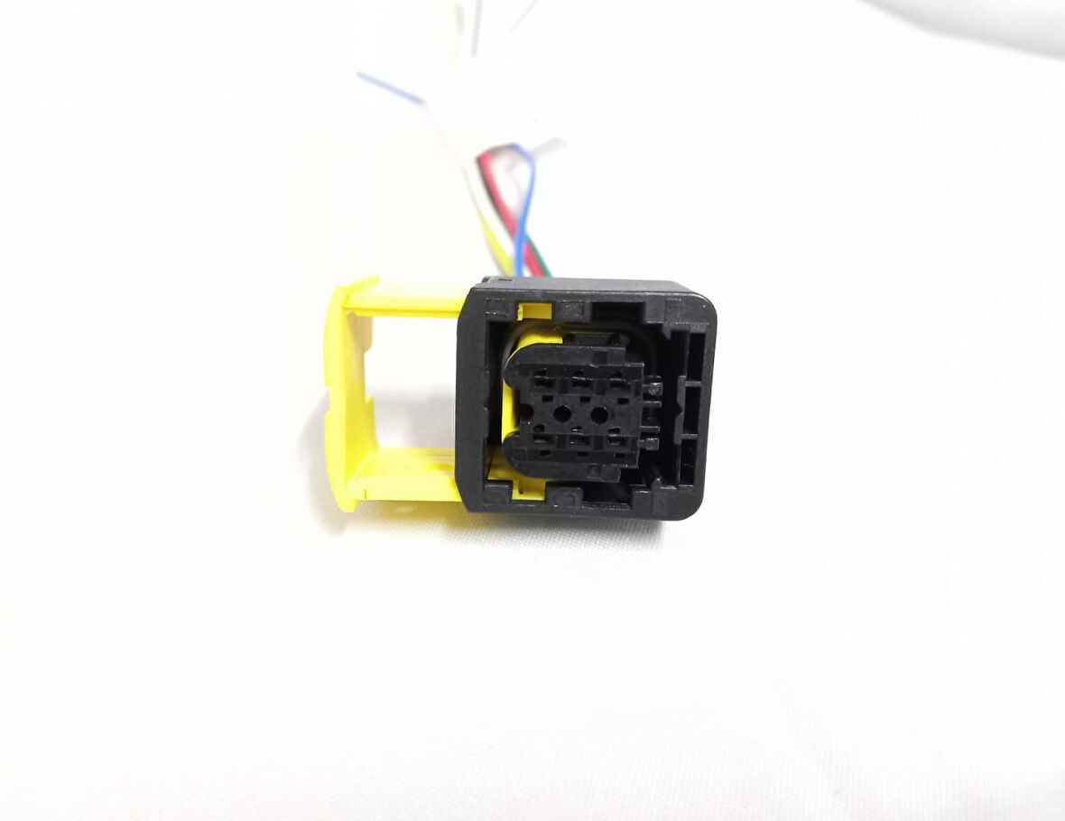 AEMPART  AEM32 6K035A SOKET HSDC TİP SARI 6P