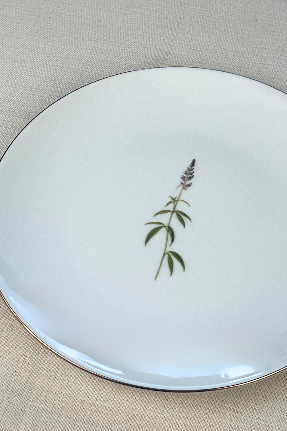 Tabak Evi Porselen Natura Salkım Altın Yaldız Servis Tabağı 24,50cm Tekli