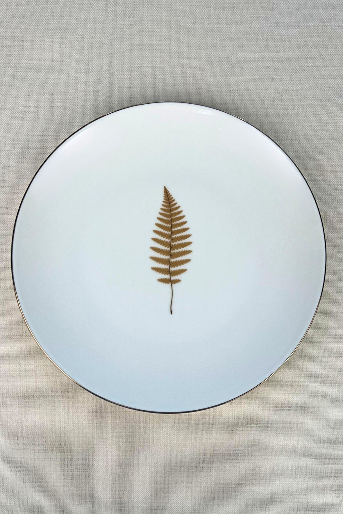 Tabak Evi Porselen Natura Fern Altın Yaldız Servis Tabağı 24,50cm Tekli
