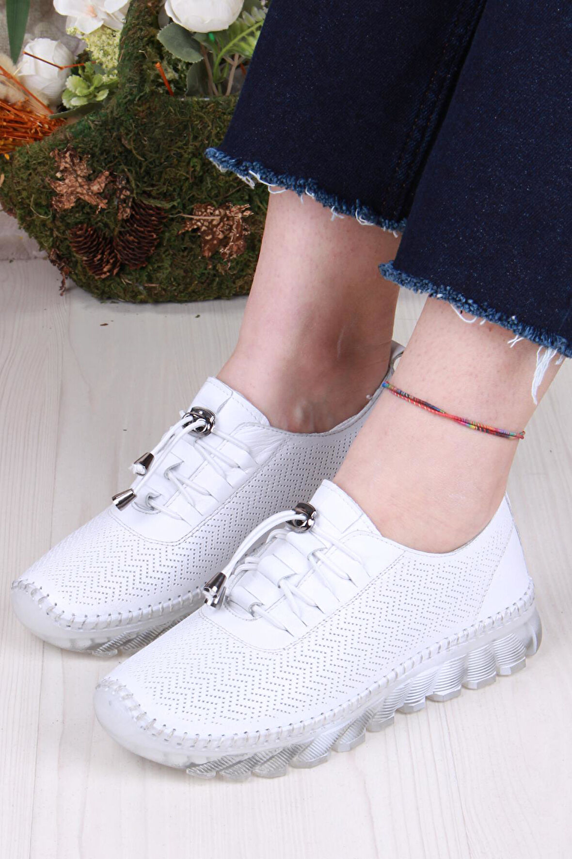 Mehmet Mete 0003-B Anatomik Rahat Yumuşak Hakiki Deri Kadın Ayakkabı