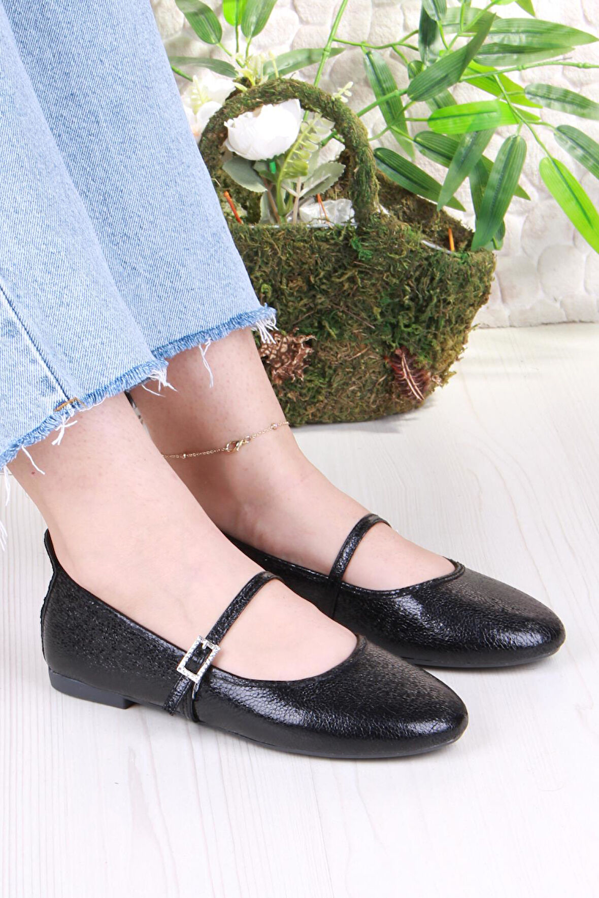 Fort 01-636 Soft Baskılı Toka Detaylı Şık Ev İş Ofis Rahat Günlük Ayakkabı Kadın Babet