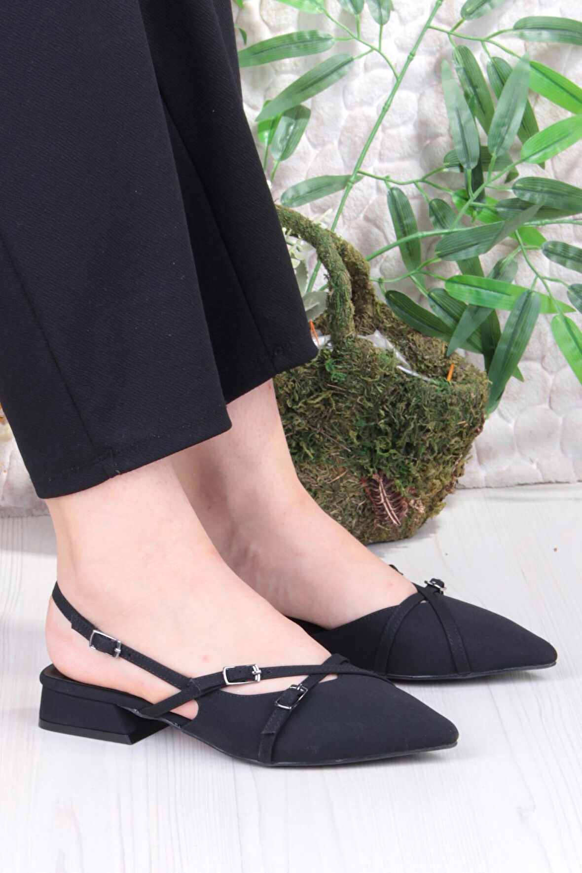 Fort 018-909 Fls Saten Toka Detaylı Şık Rahat Sivri Burun Kadın Babet