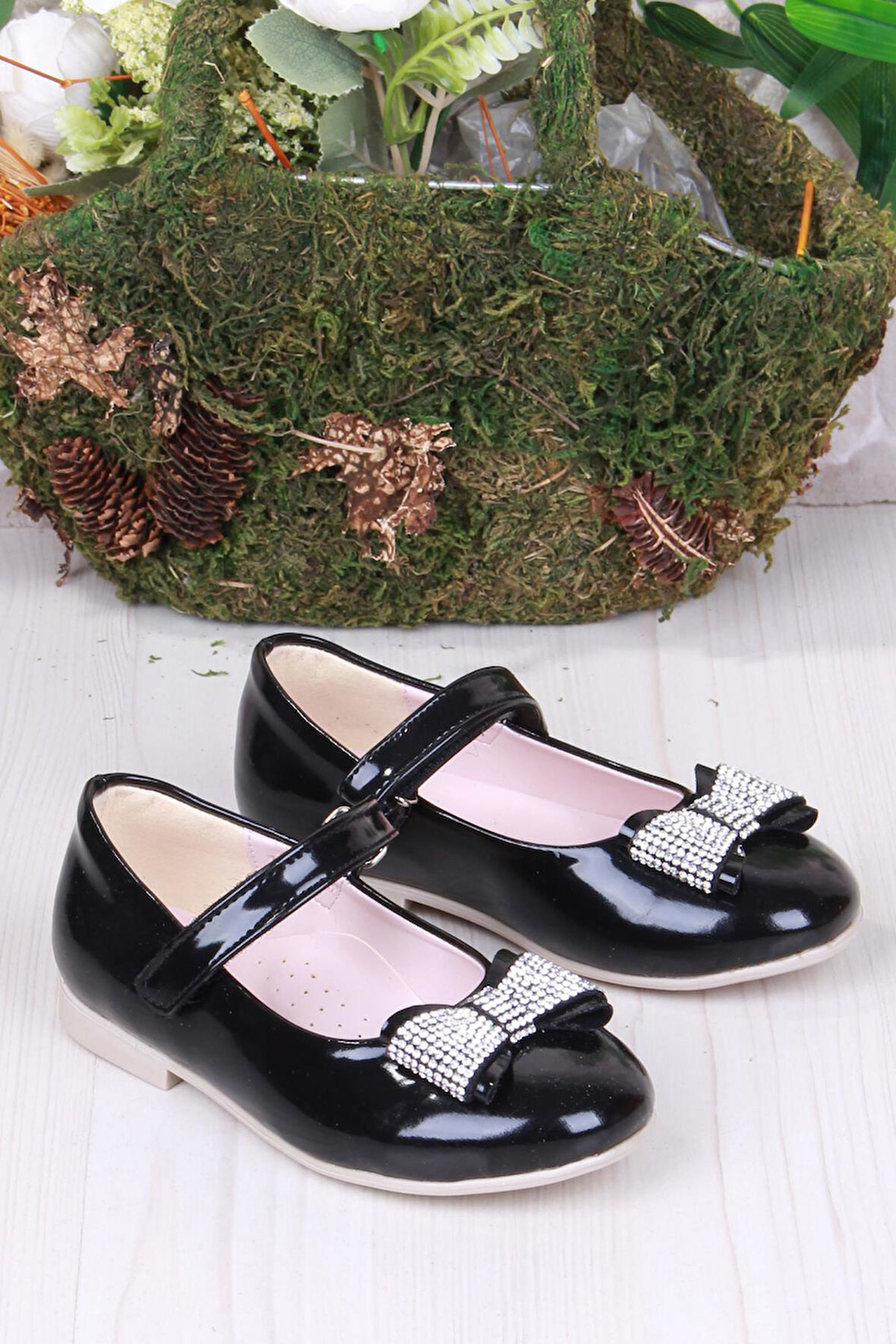 Fort 030162 Rahat Anatomik Kız Çocuk Babet