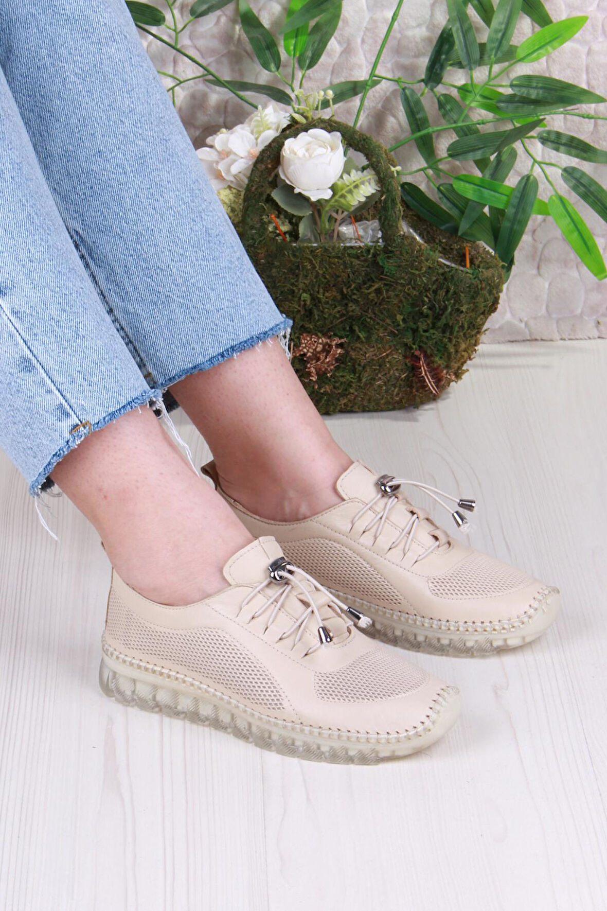 Mehmet Mete 0006-D Anatomik Rahat Yumuşak Hakiki Deri Kadın Ayakkabı