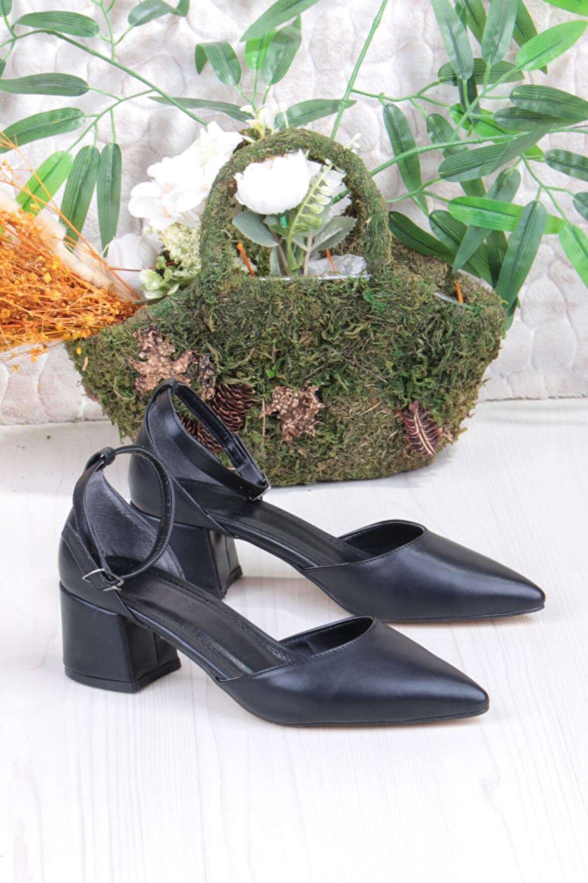 Fort 110-416 Rahat Alçak Kalın Topuklu Kadın Ayakkabı