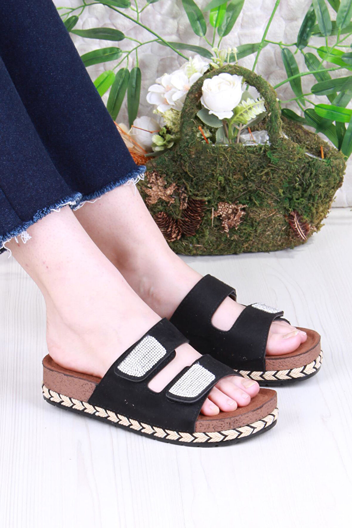 Fort Pienn 20064 Anatomik Rahat Taşlı Çift Bantlı Cırtlı Kadın Terlik