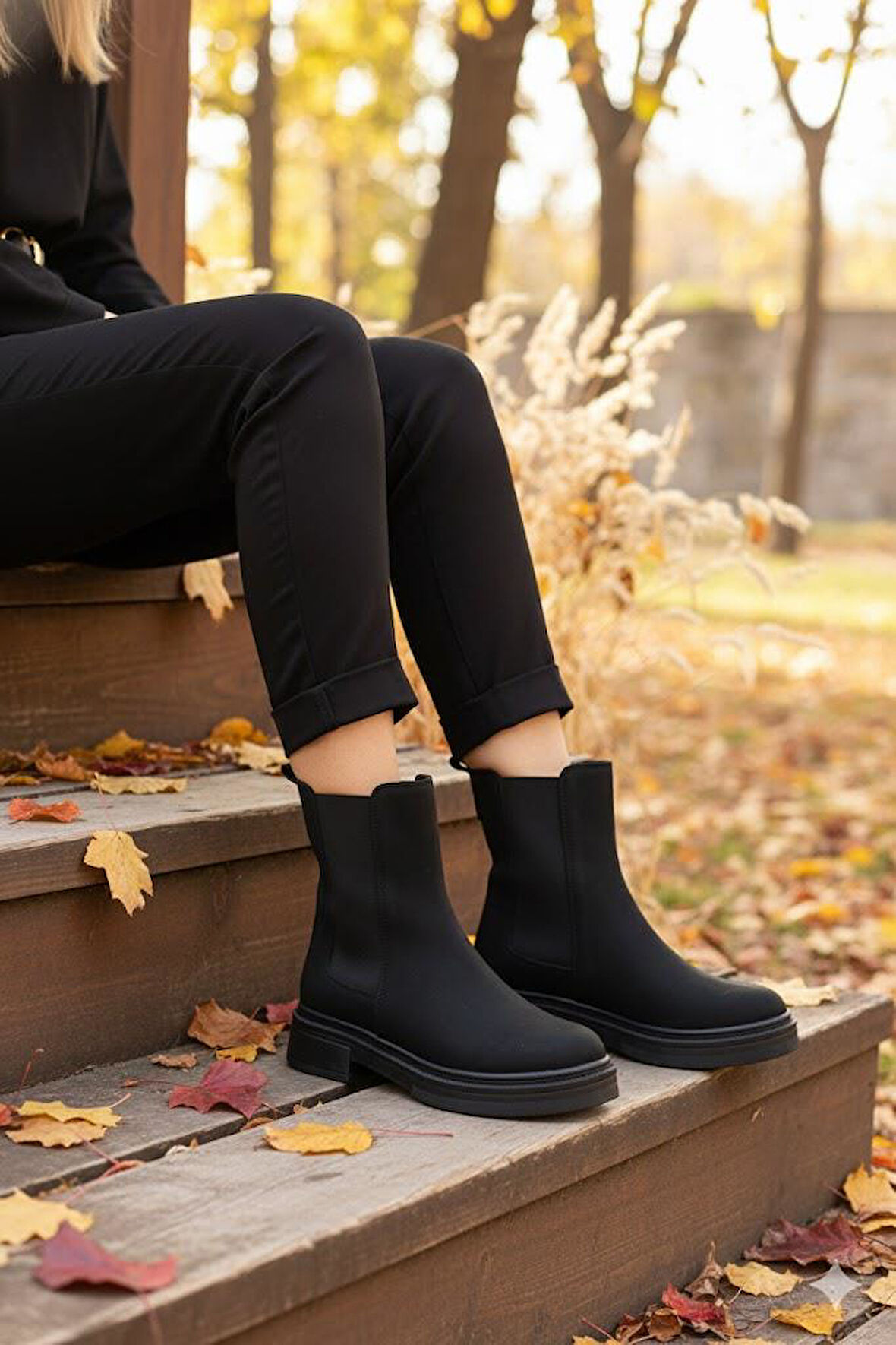 Fort 2560 Ventes Rahat Sıcak Astar İki Tarafı Lastikli Kaymaz Taban Kadın Bot