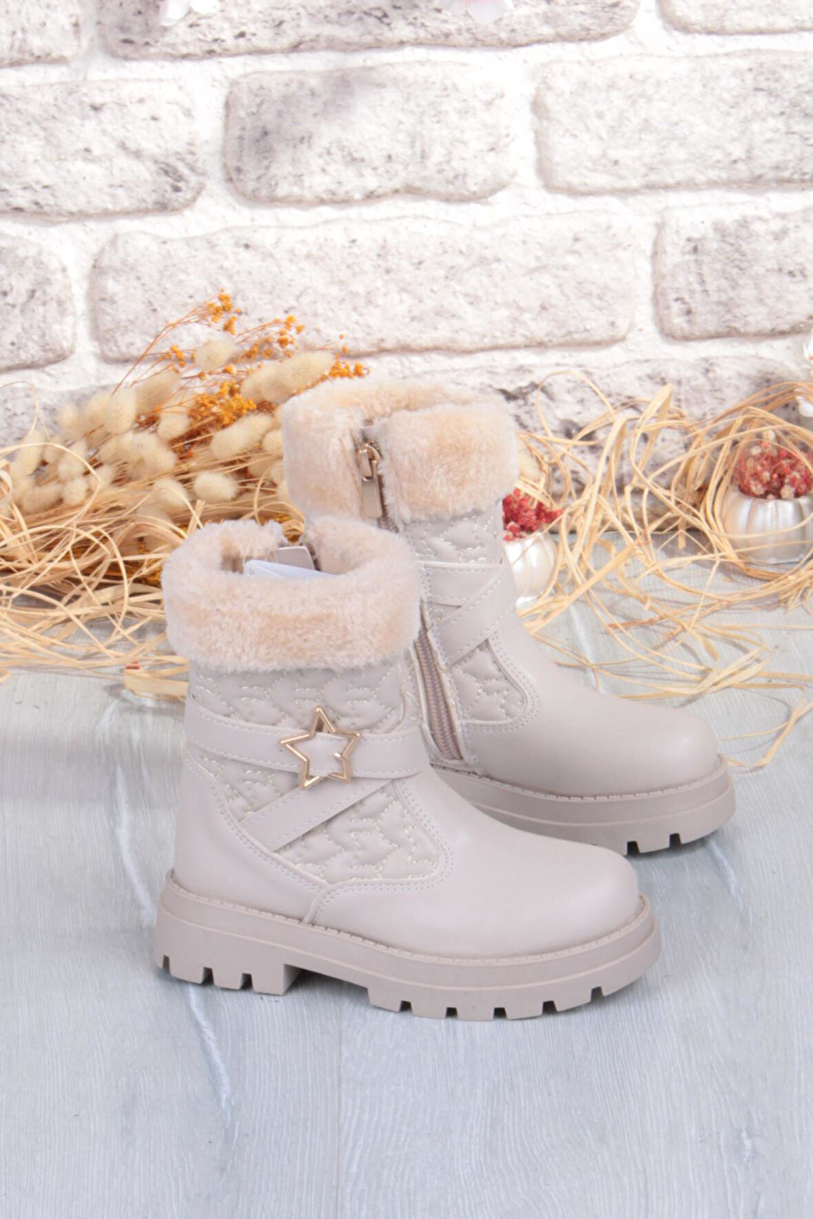 Fort Cool Evla Anatomik Sıcak Astar Kaymaz Taban Kız Çocuk Bot