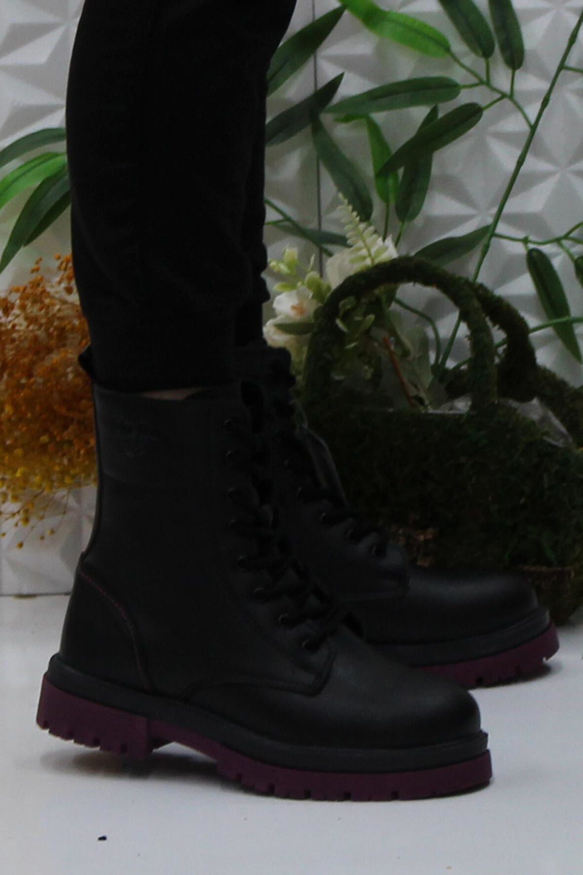 Kinetix Flur Siyah Rahat Orijinal Ürün Kadın Postal Kadın Bot