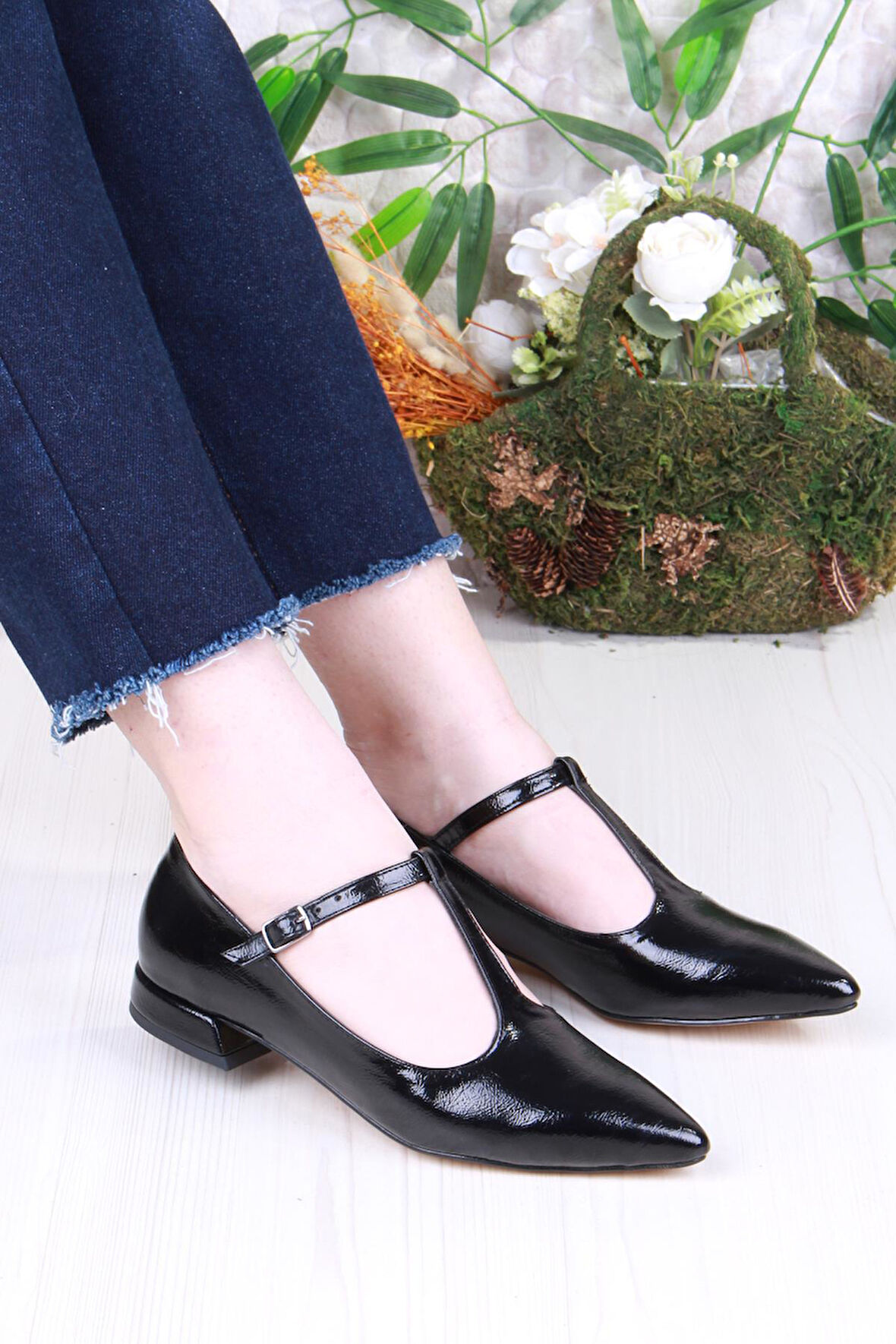 Fort 35697 Witty Rugan Şık Rahat Sivri Burun Kadın Babet