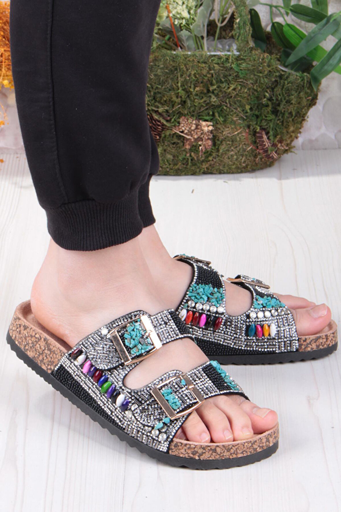 Fort GJ Alyona Anatomik Bonçuk Taş Detaylı İki Tokalı Kadın Terlik