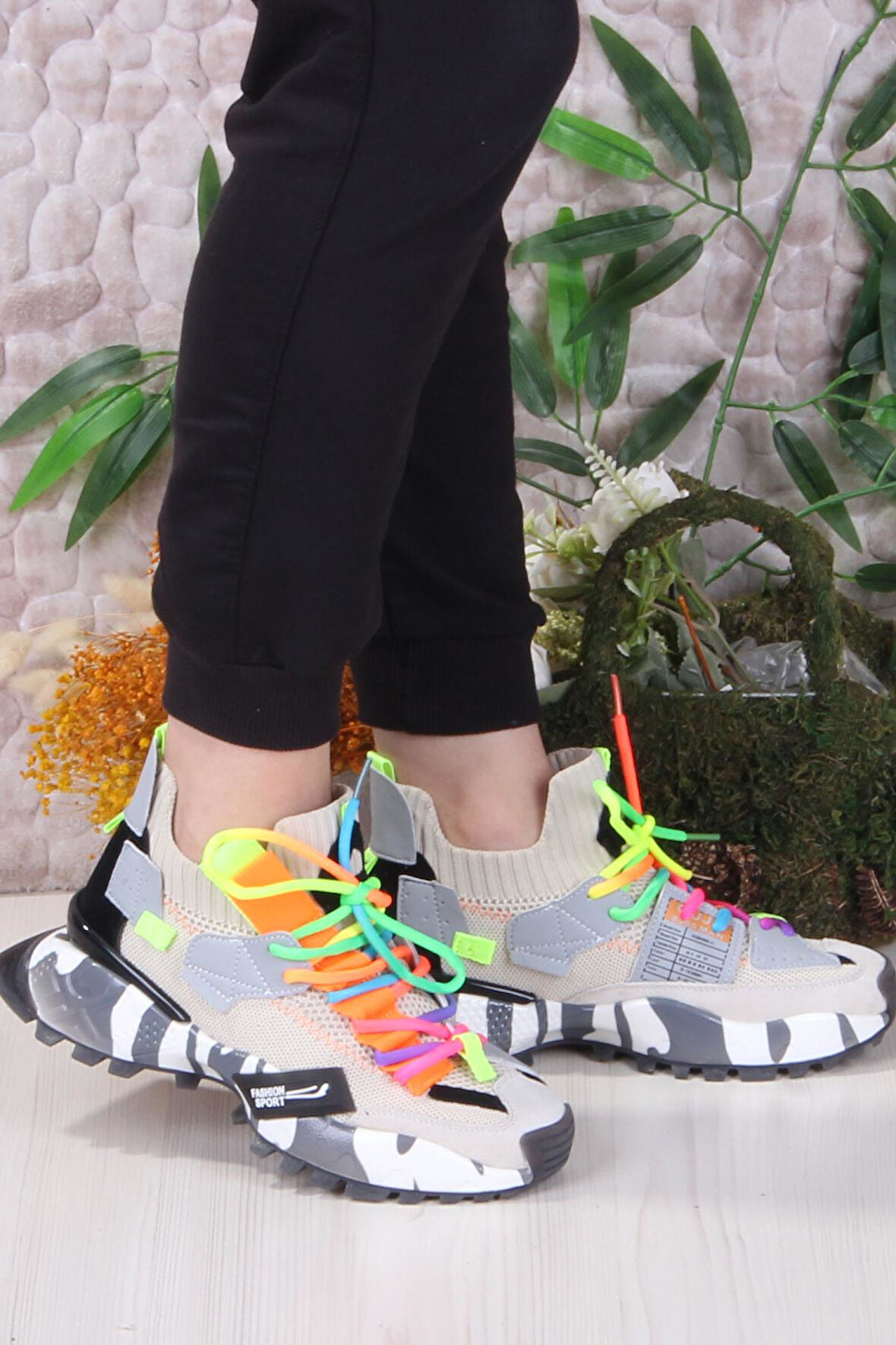 Fort GJ Elanur Rahat Kalın Taban Özel Tasarım Sneaker Kadın Spor Ayakkabı