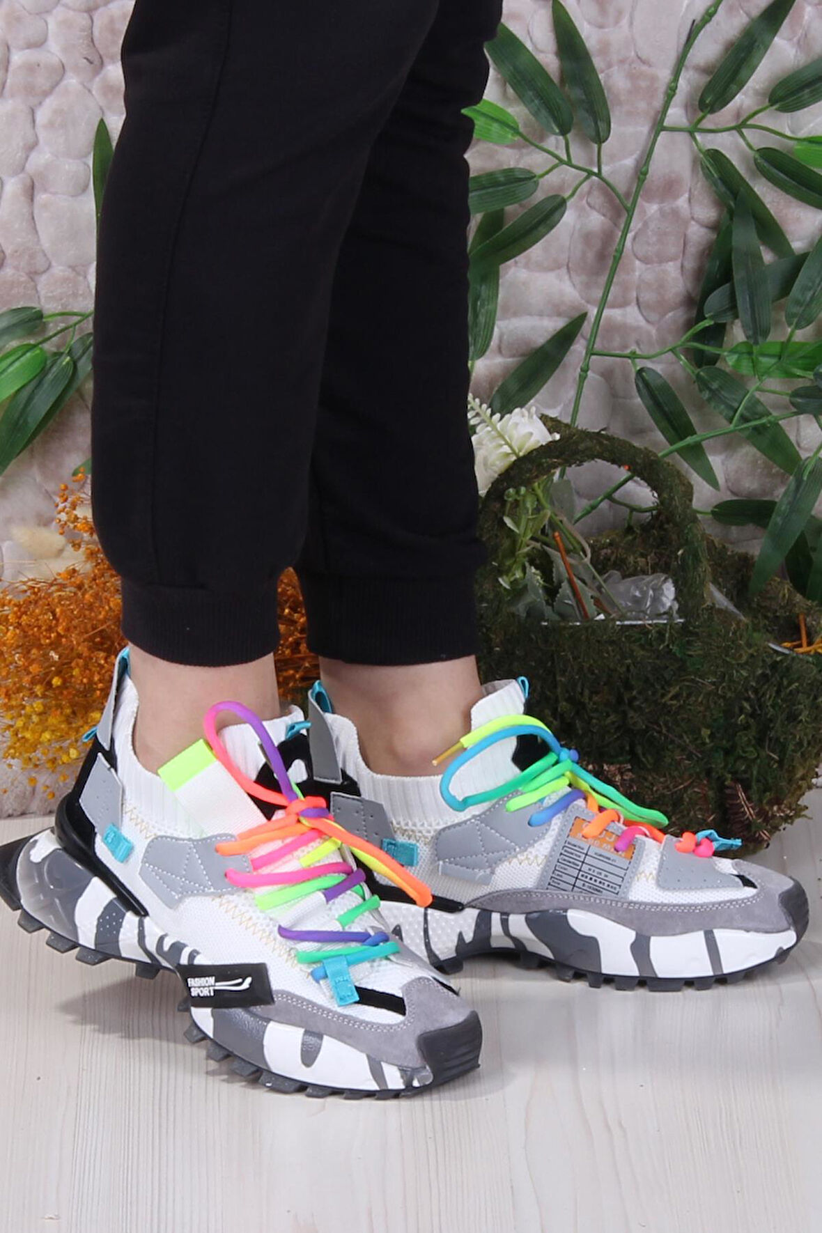 Fort GJ Elanur Rahat Kalın Taban Özel Tasarım Sneaker Kadın Spor Ayakkabı