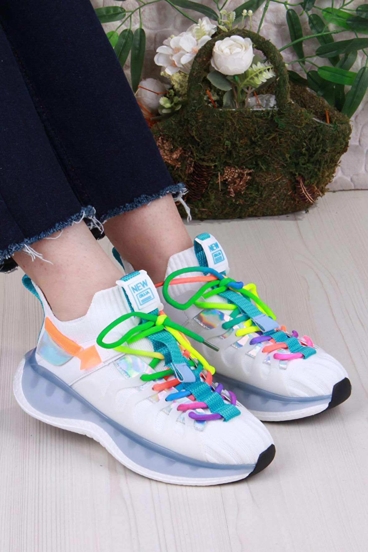 Guja Karsu Rahat Esnek Özel Tasarım Renkli Bağcuklı Sneaker Kadın Ayakkabı