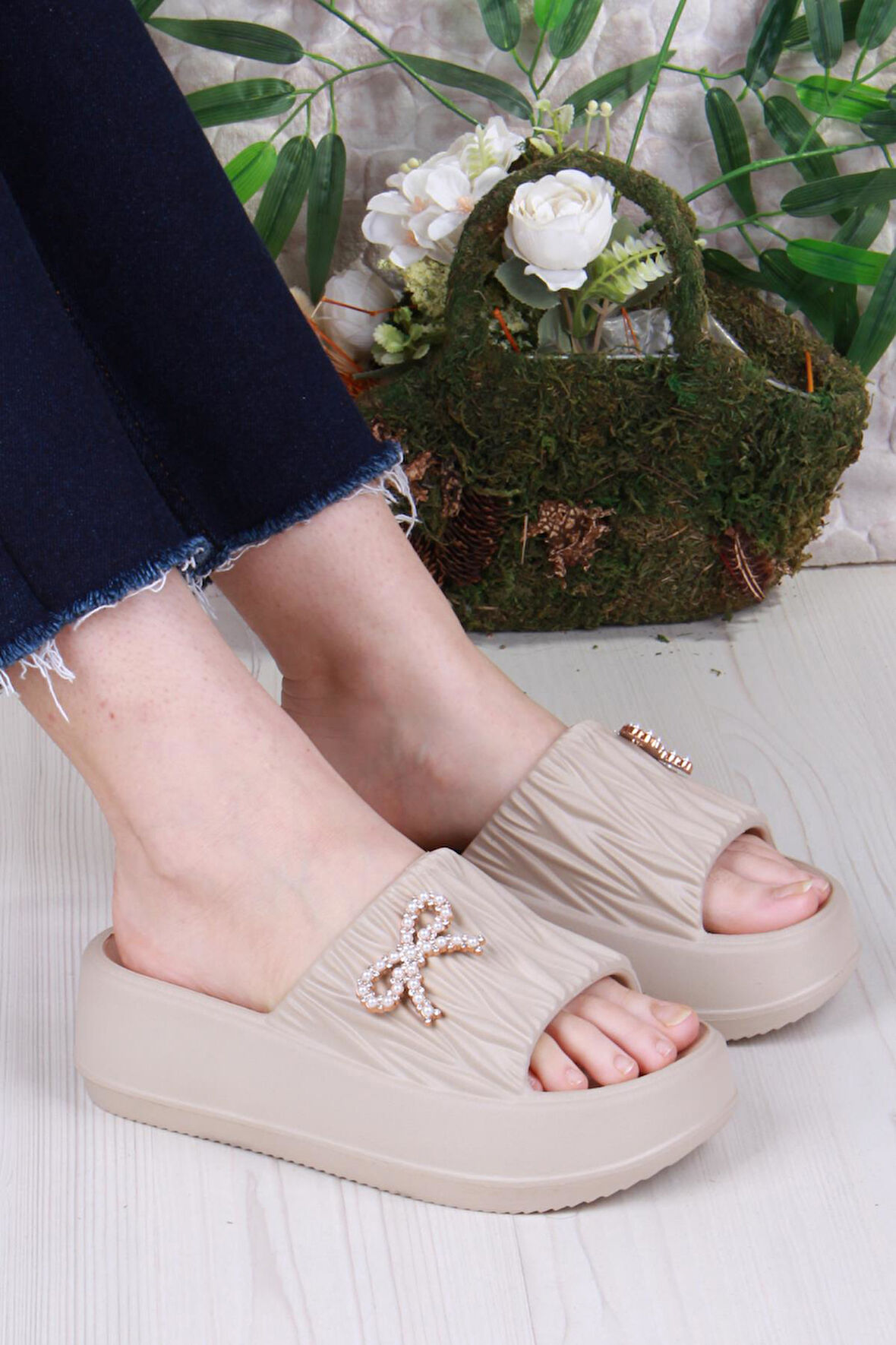 Fort E462 Günlük Plaj Deniz Havuz Terliği Hafif Rahat Esnek Kadın Terlik