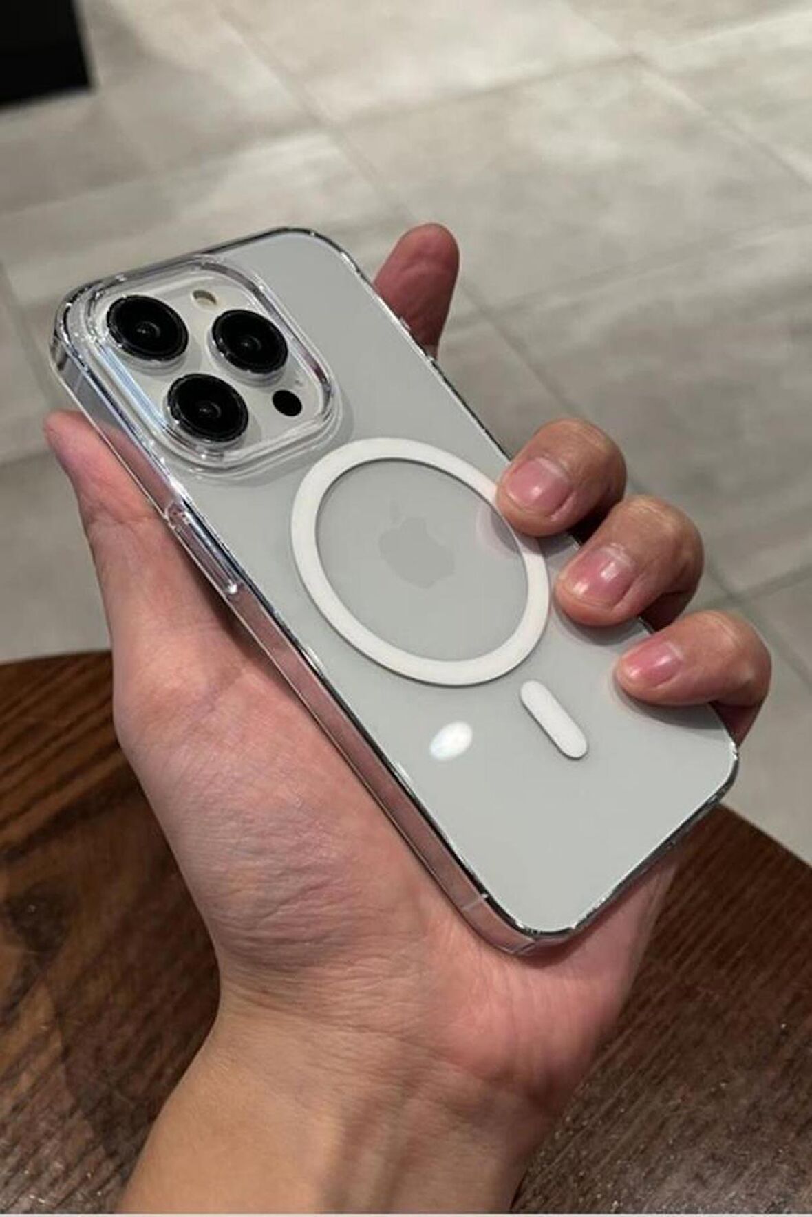 iPhone 15 Pro Max Kılıf Magsafe Kamera ve Lens Korumalı Sert PC Lüx Kapak 