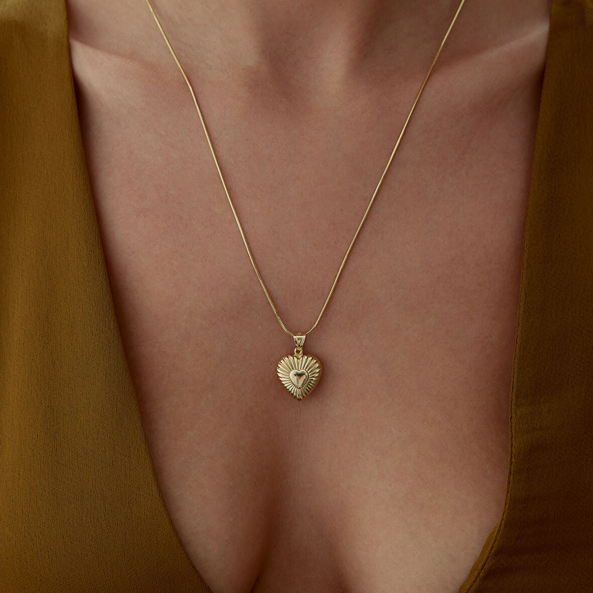 Bold Heart Kolye