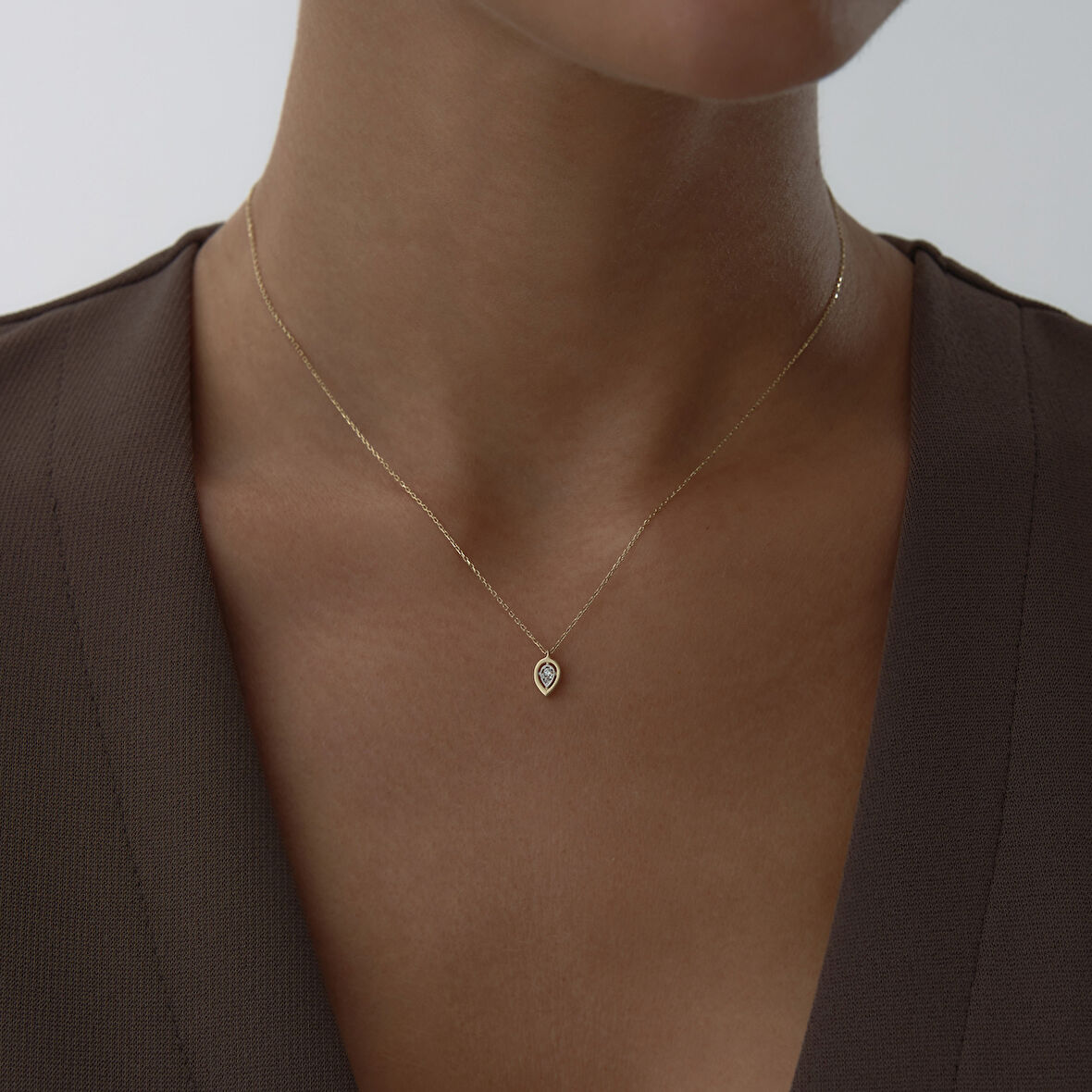 Taşlı Damla Drop Kolye