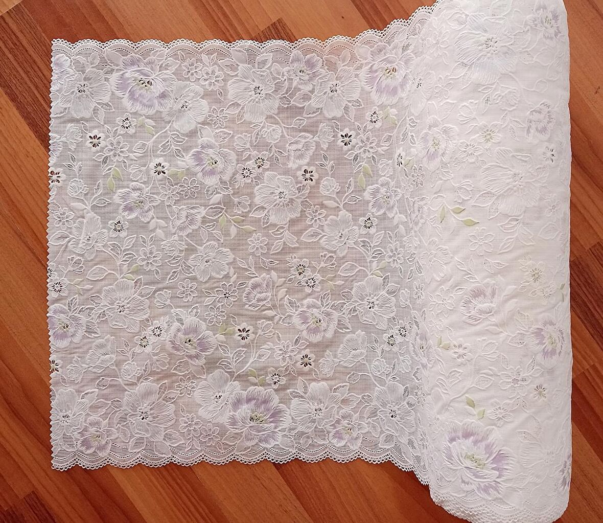 Meiwa Japon PVC Dantel Raf-Runer -dolap-çekmeçe- Örtüsü Kaymaz  Sararmaz /eni:40 cmx 5 mt Beyaz
