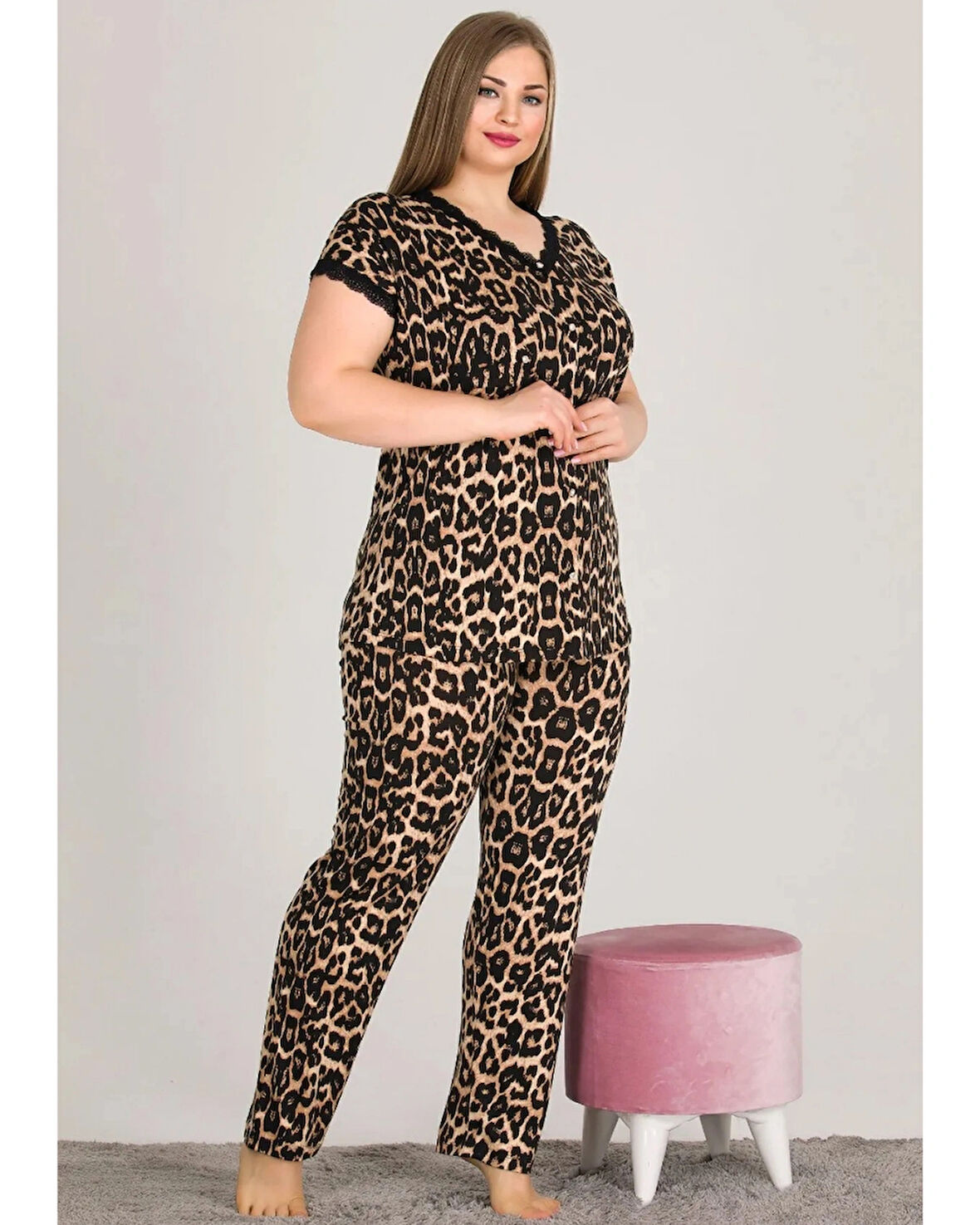 Lady Leopar Desenli Pijama Düğmeli Üst Kısa Kollu Pijama Takımı 12482
